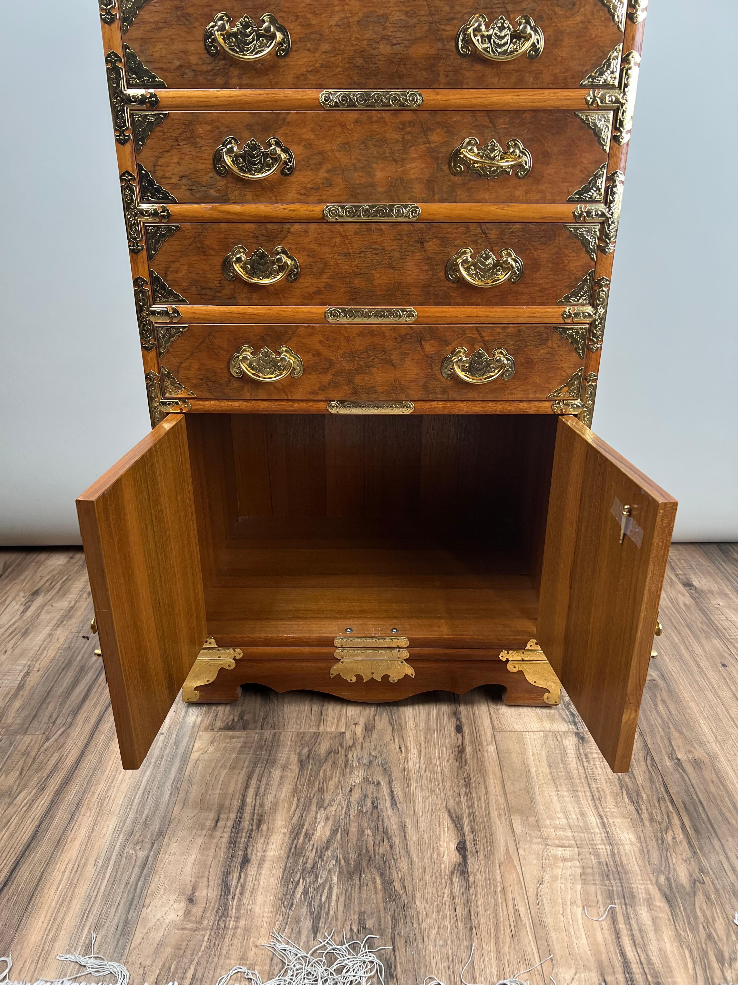 Vintage Korean Elm Burl Brass Bound Bandaji Scholars Chest In Good Condition For Sale In Westfield, MA