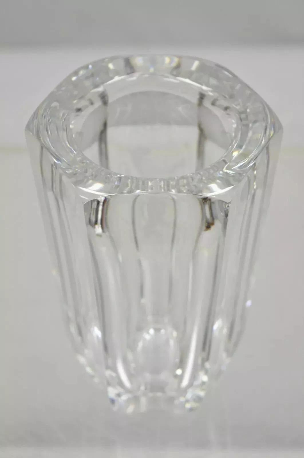 Vaso di cristallo d'epoca Kosta Boda Elis Bergh con leone rampante inciso, da 7,5
