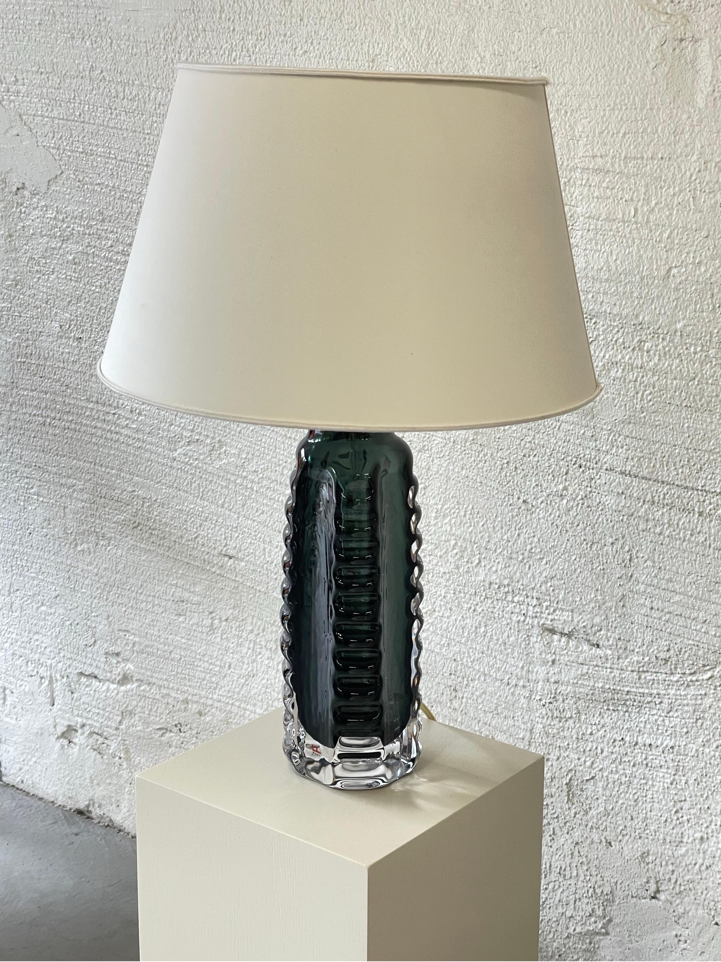 Vintage Kosta Boda-Tischlampe, Rauchglas, Schweden 1960er Jahre (Schwedisch)