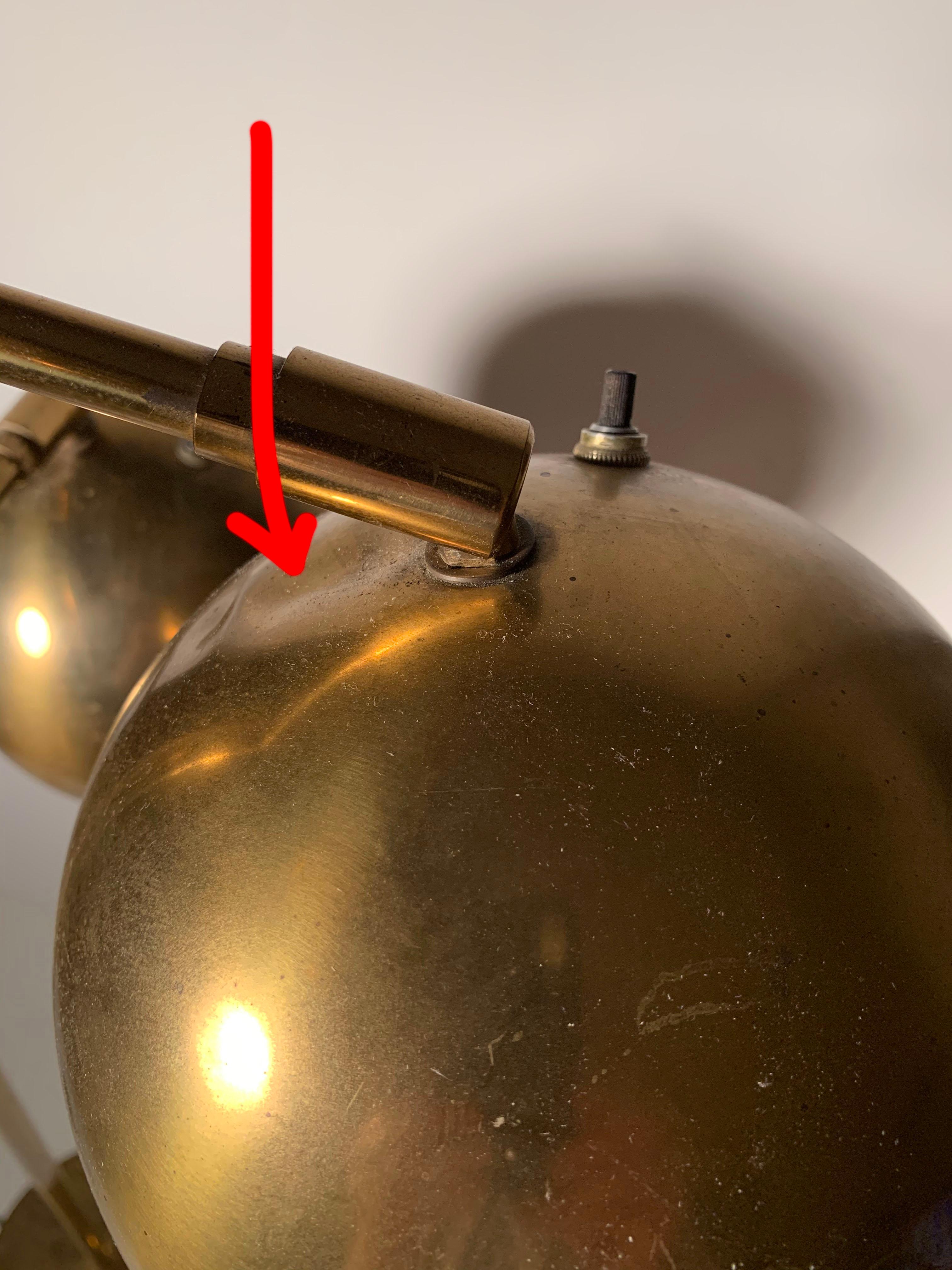 Koch & Lowy - Lampadaire articulé vintage à trois boules en laiton 3