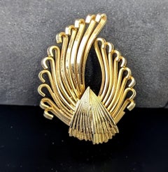 Vintage Kramer Gold Tone Metal Abstract Fan Brooch, Circa 1960s