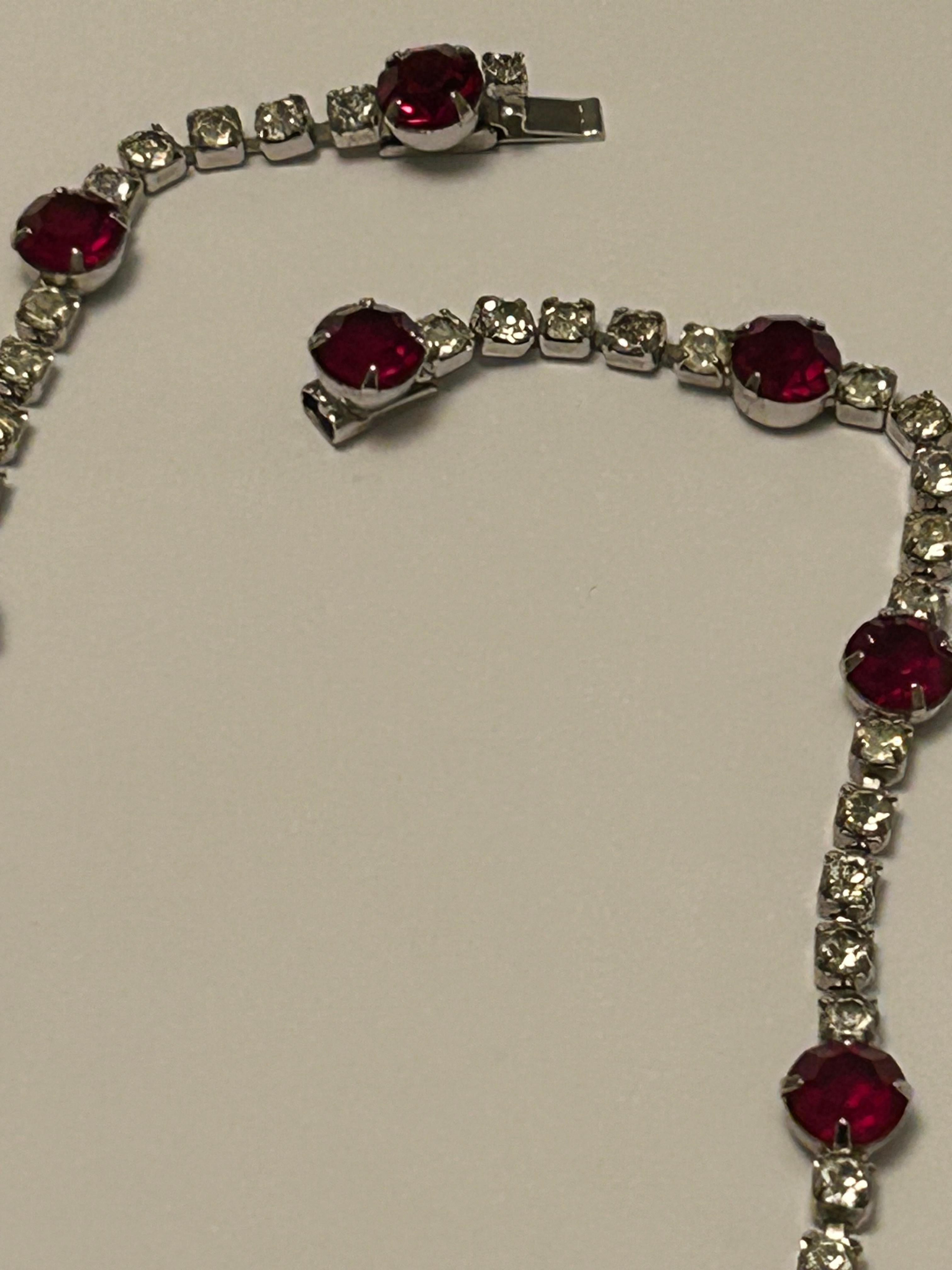 Vintage Kramer Necklace Brooch & Earrings Red Crystal Set In Good Condition In Romford, GB