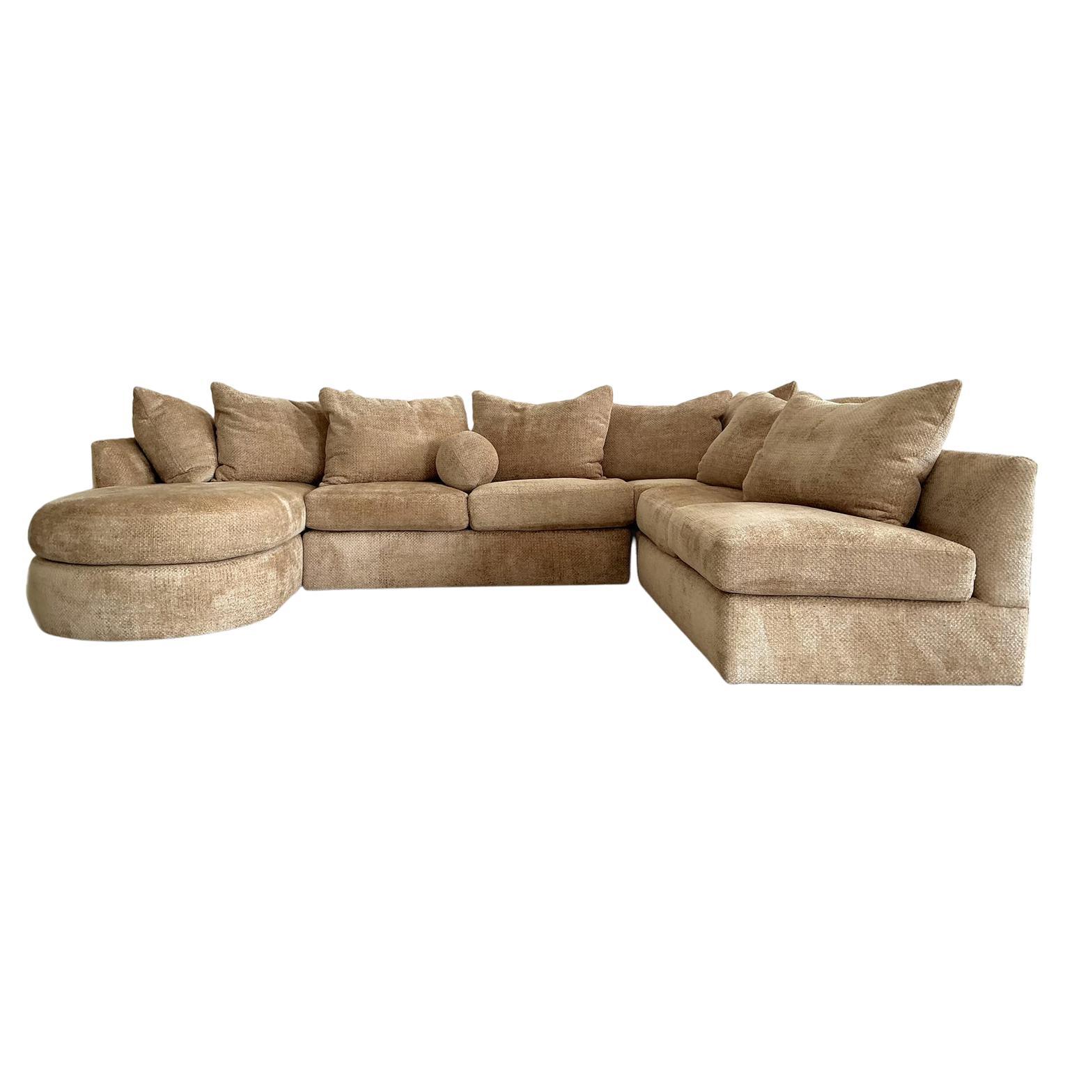What is a chaise sectional?