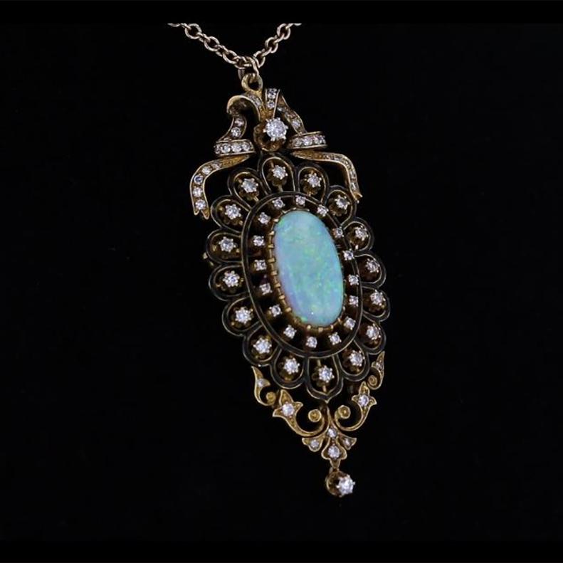 Cabochon Vintage Krementz & Co. Victorian-Style Opal Starburst Pendant