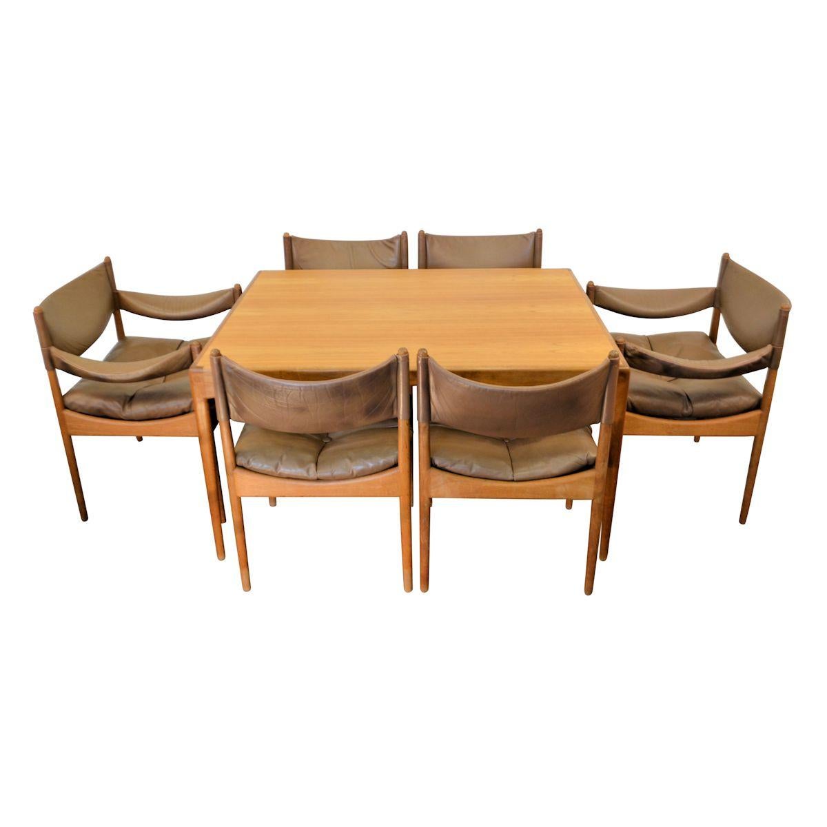 Vintage teak dining table and six chairs designed by Kristian Vedel for manufacturer Søren Willadsen, Denmark. Influenced by Kaare Klint and the German Bauhaus school, Vedel’s “classic modern” designs are characterized by creative use of materials,