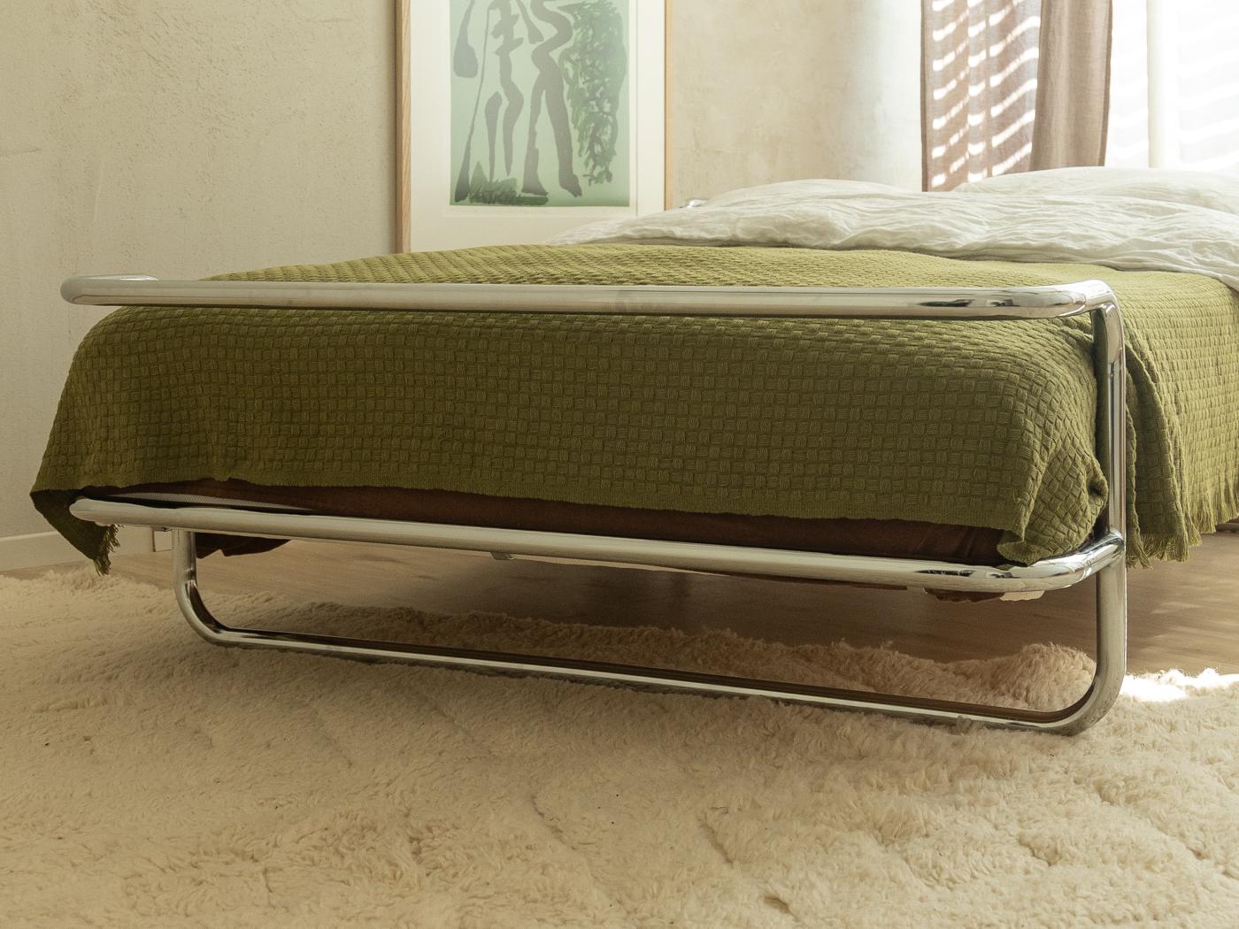 Mid-Century Modern Lit vintage 