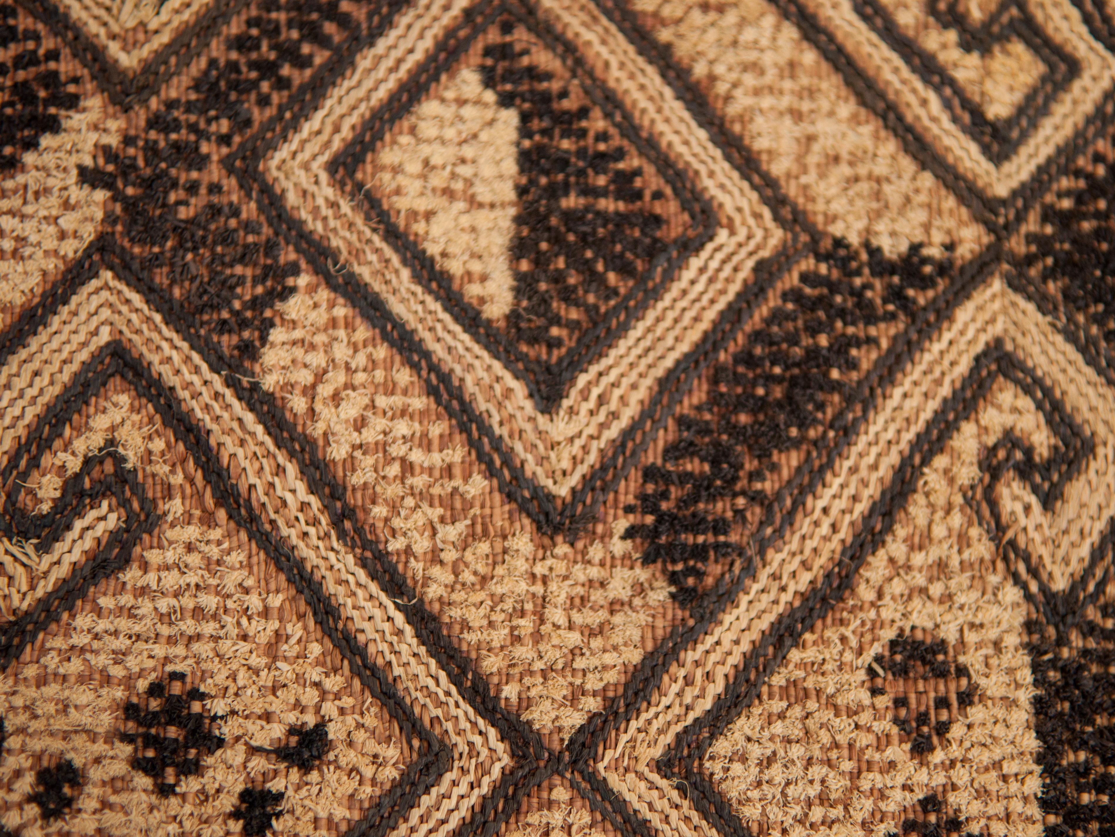 Vintage Kuba Raffia Textile Panel, Central Africa, Mid-20th Century 8