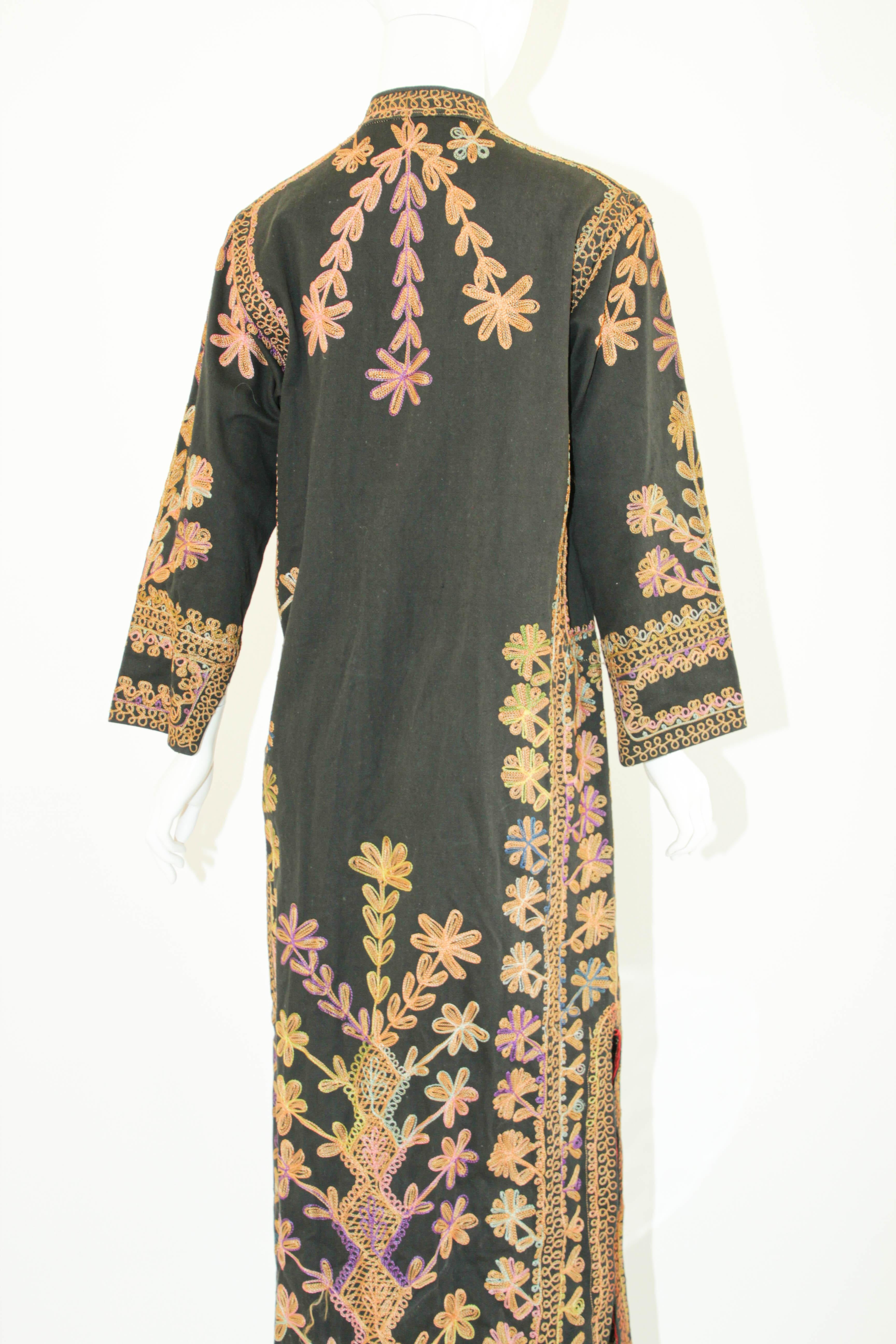 Vintage Kuchi Ethnic Traditional Afghani Dress For Sale 6