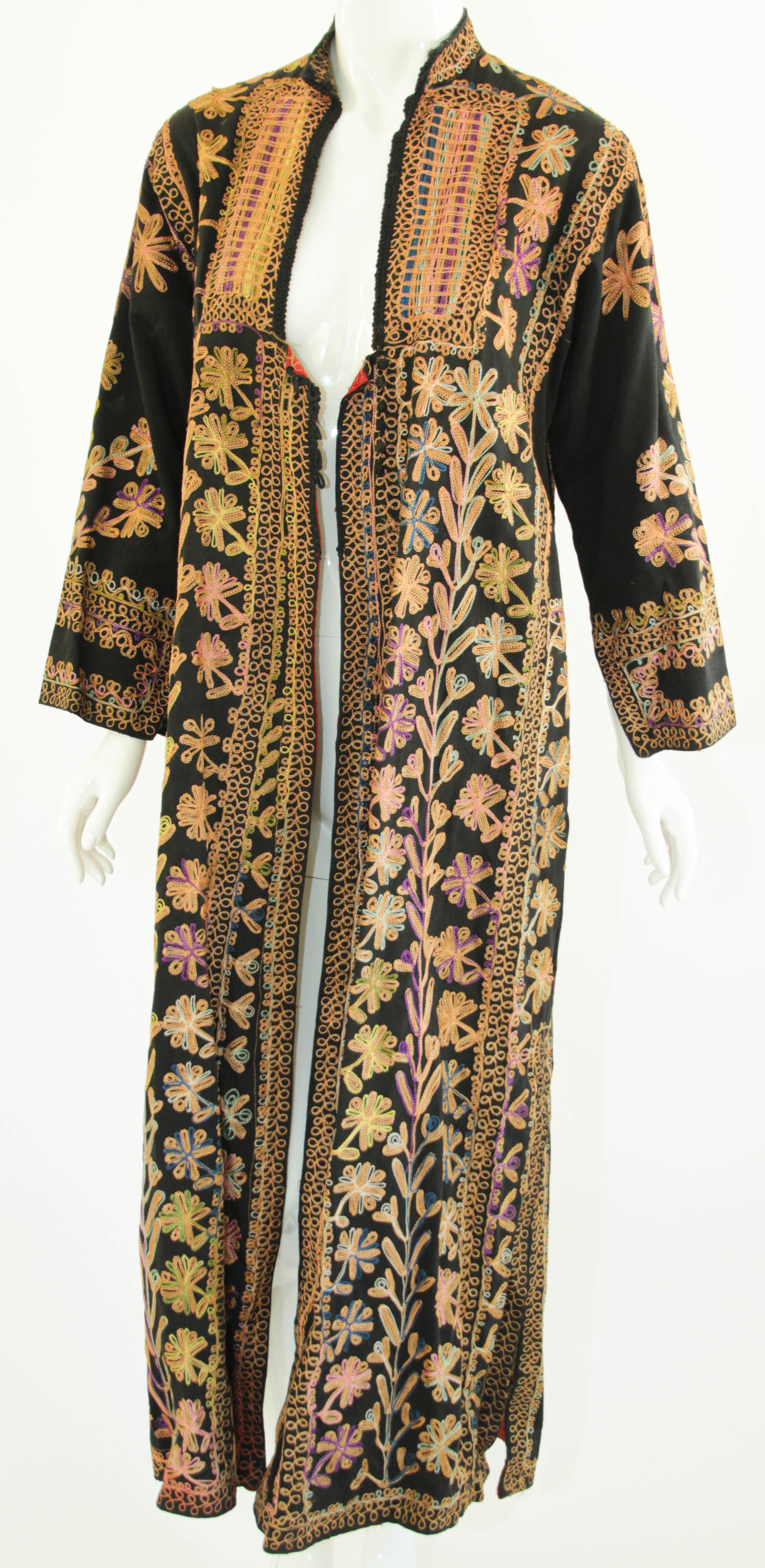 Vintage Kuchi Ethnic Traditional Afghani Dress For Sale 10
