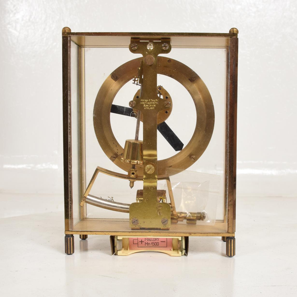 Vintage Kundo, Germany Mantel Midcentury Clock In Good Condition In Chula Vista, CA