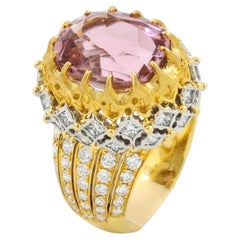 Vintage Kunzite Diamond Cocktail Ring in 18 Karat Engraved Yellow and White Gold