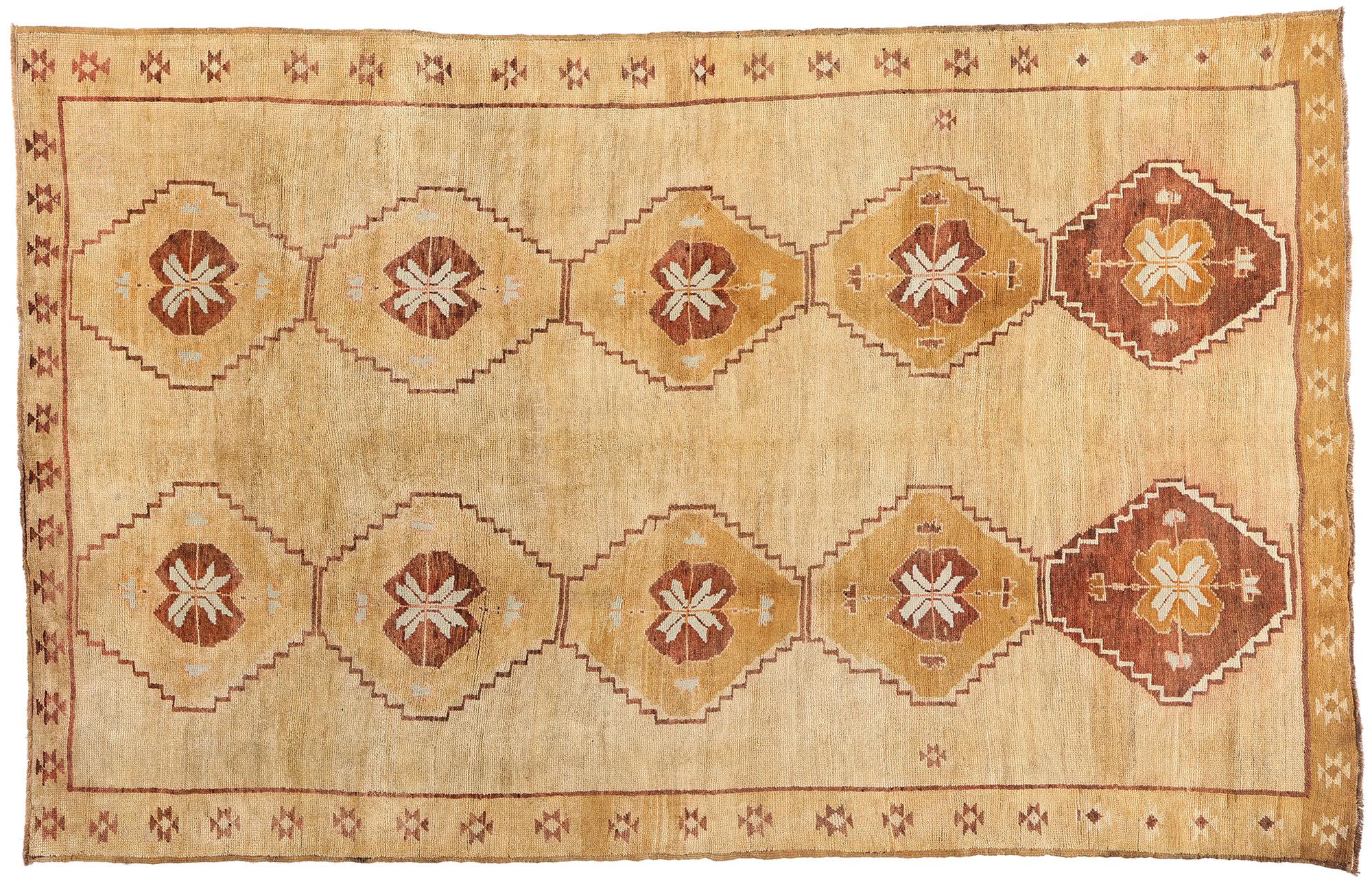 Alfombra kurda turca de Kars de 1950 con estilo moderno en venta 12