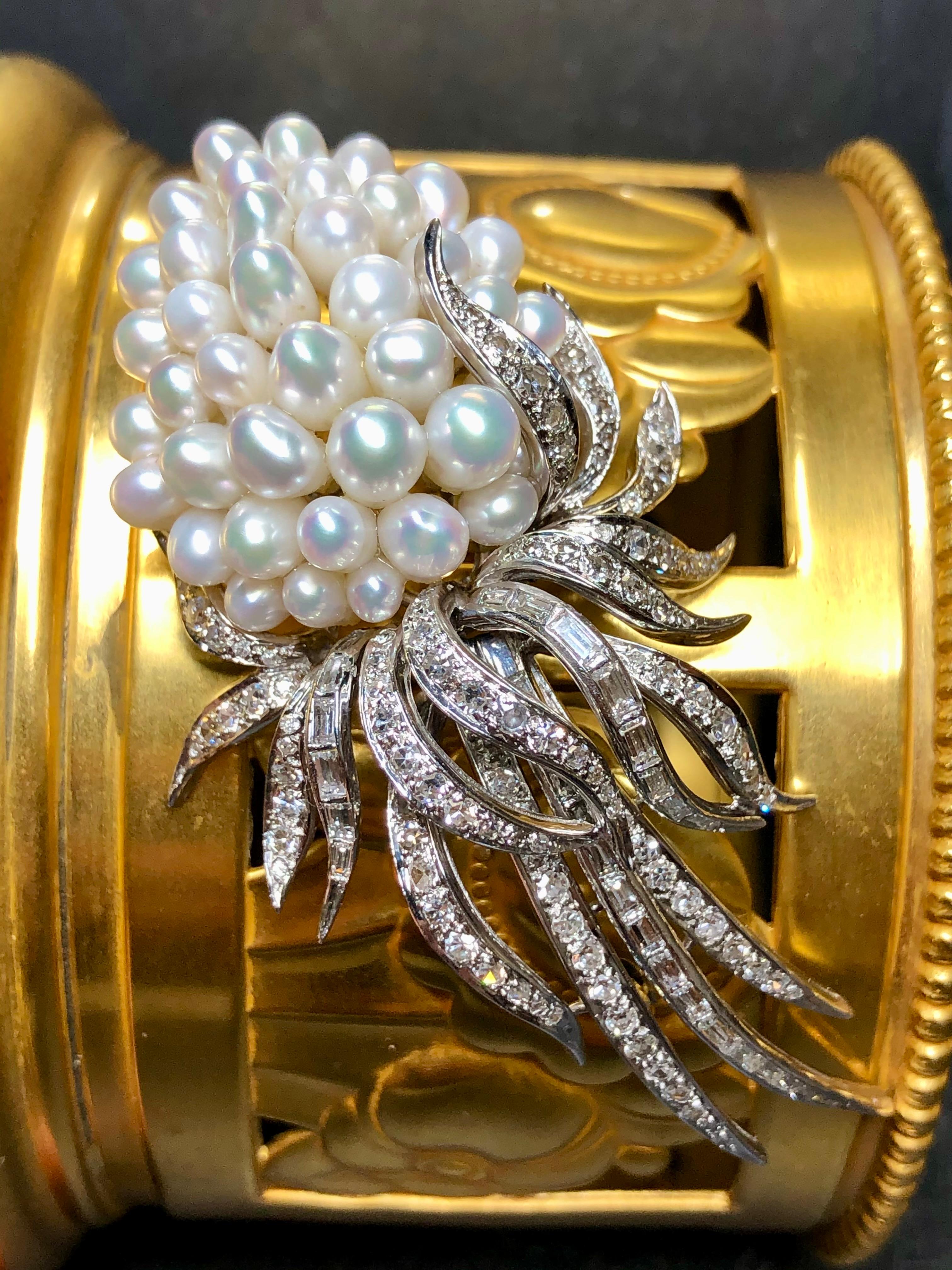 Vintage KURT WAYNE Pearl Baguette Round Diamond Vine Ribbon Brooch 2cttw In Good Condition For Sale In Winter Springs, FL