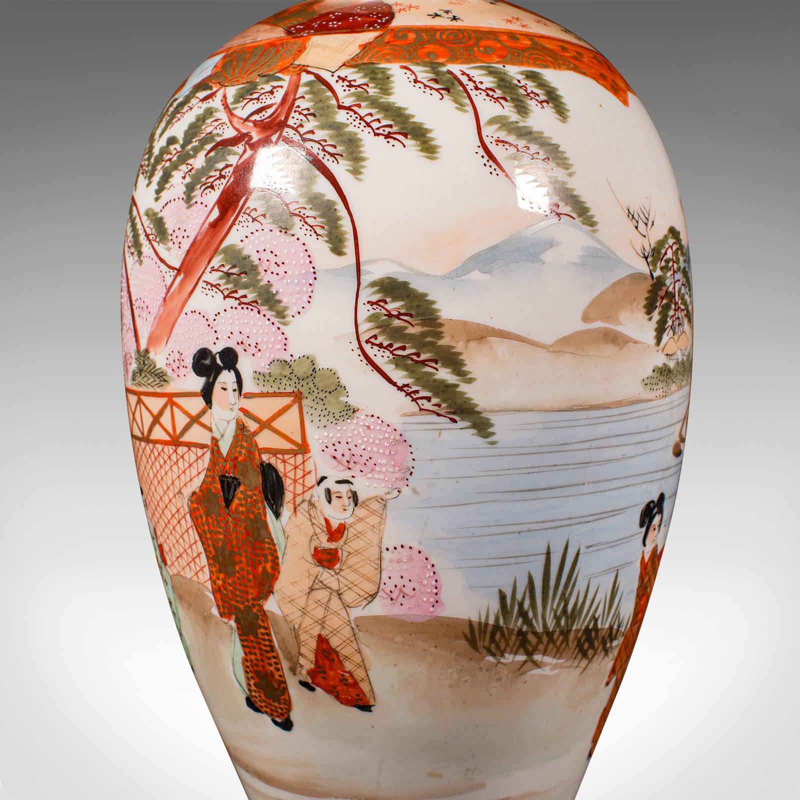 Vintage Kutani Vase, Japanese, Ceramic, Baluster Flower Urn, Art Deco, C.1930 For Sale 8