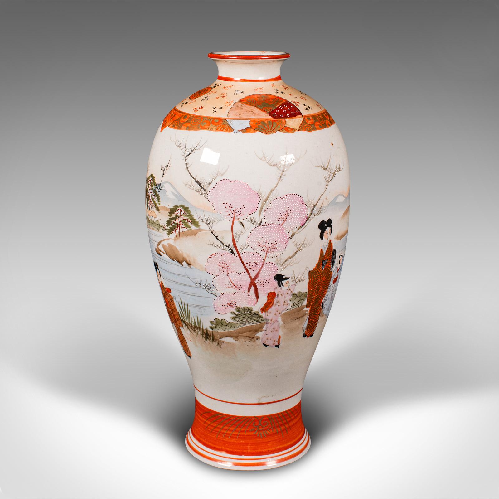 Vintage Kutani Vase, Japanese, Ceramic, Baluster Flower Urn, Art Deco, C.1930 For Sale 1