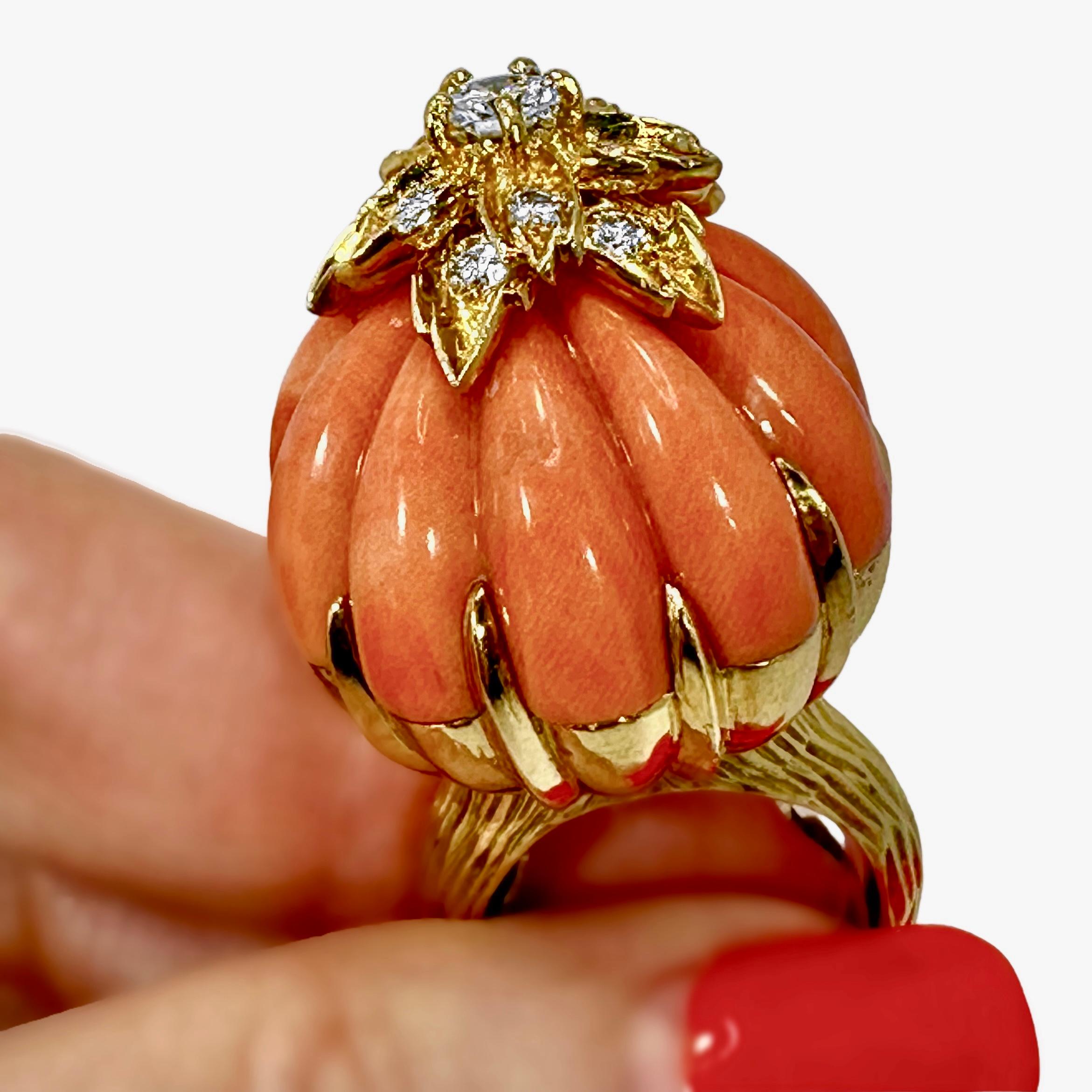 Vintage Kutchinsky 18K Gelbgold, Koralle und Diamant, extrem hoher Dome Ring 6