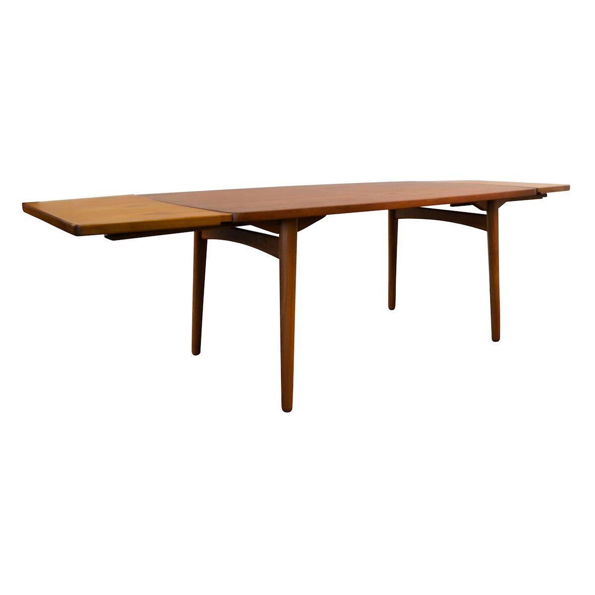 20th Century Vintage L. Chr. Larsen & Son Teak/Oak Extendable Dining Table For Sale