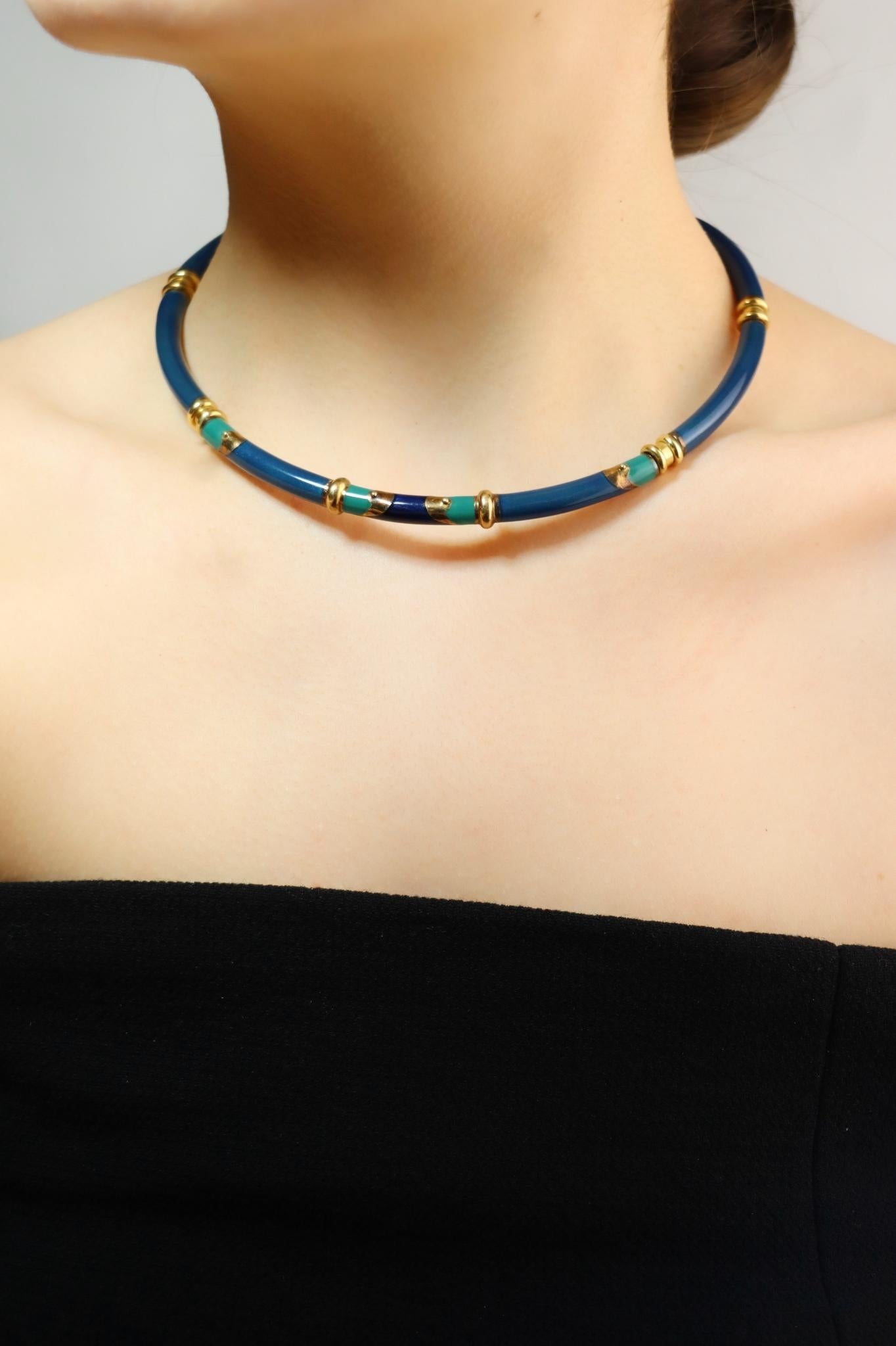Collar Vintage La Nouvelle Bague Oro 18K Turquesa Esmalte Azul Marino

Marcado:
