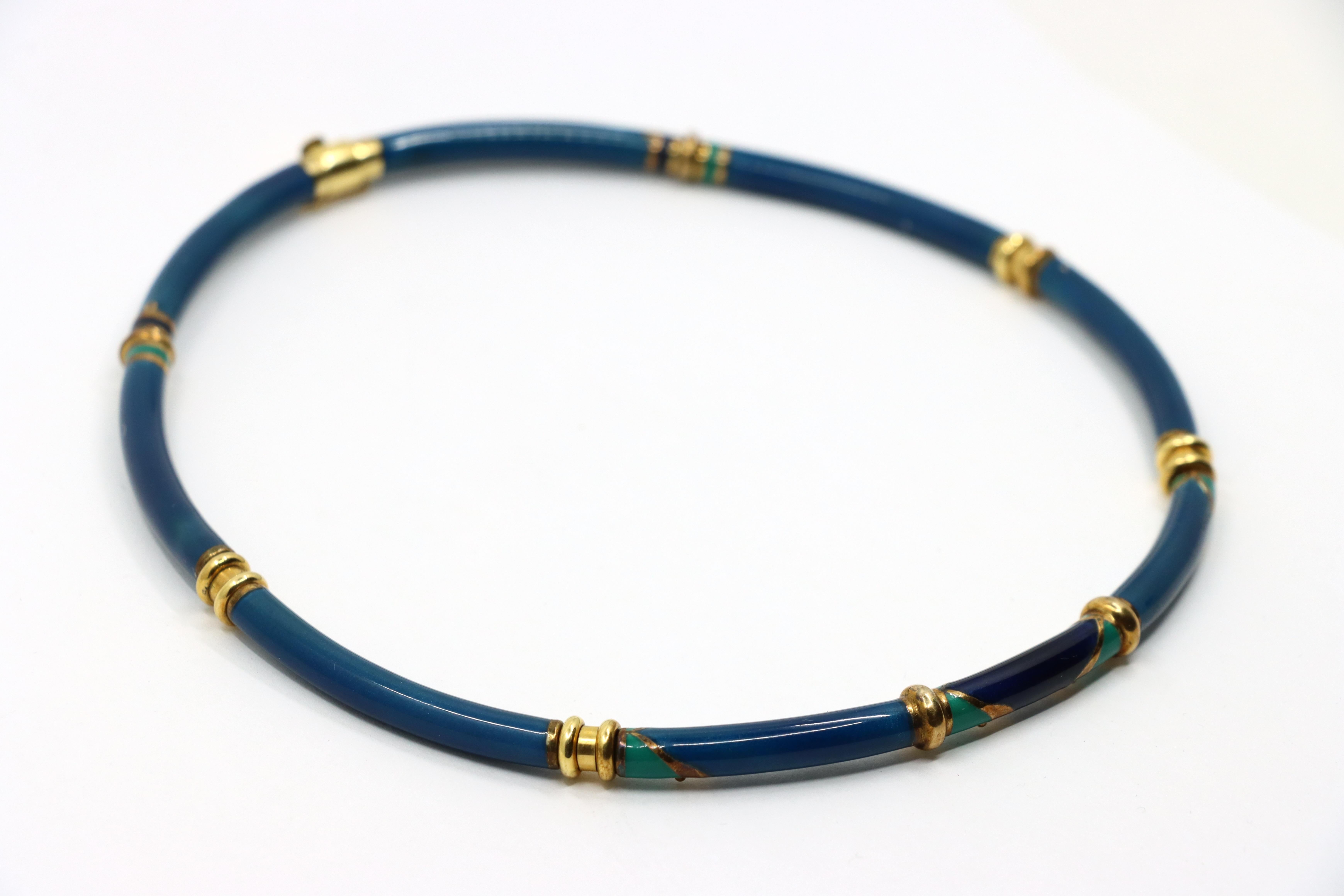 Collar Vintage La Nouvelle Bague Oro 18K Turquesa Esmalte Azul Marino en Bueno estado para la venta en Flushing, NY