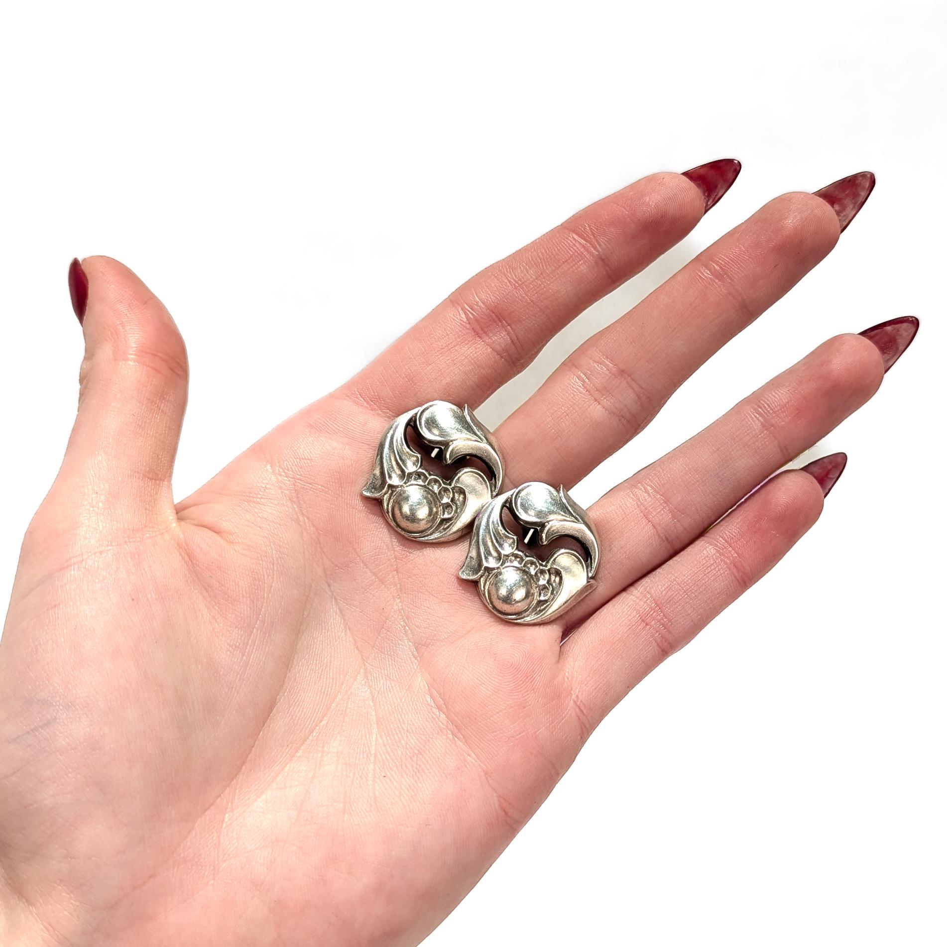 Vintage La Paglia for International Sterling Silver Clip-On Earrings No. 140 For Sale 1