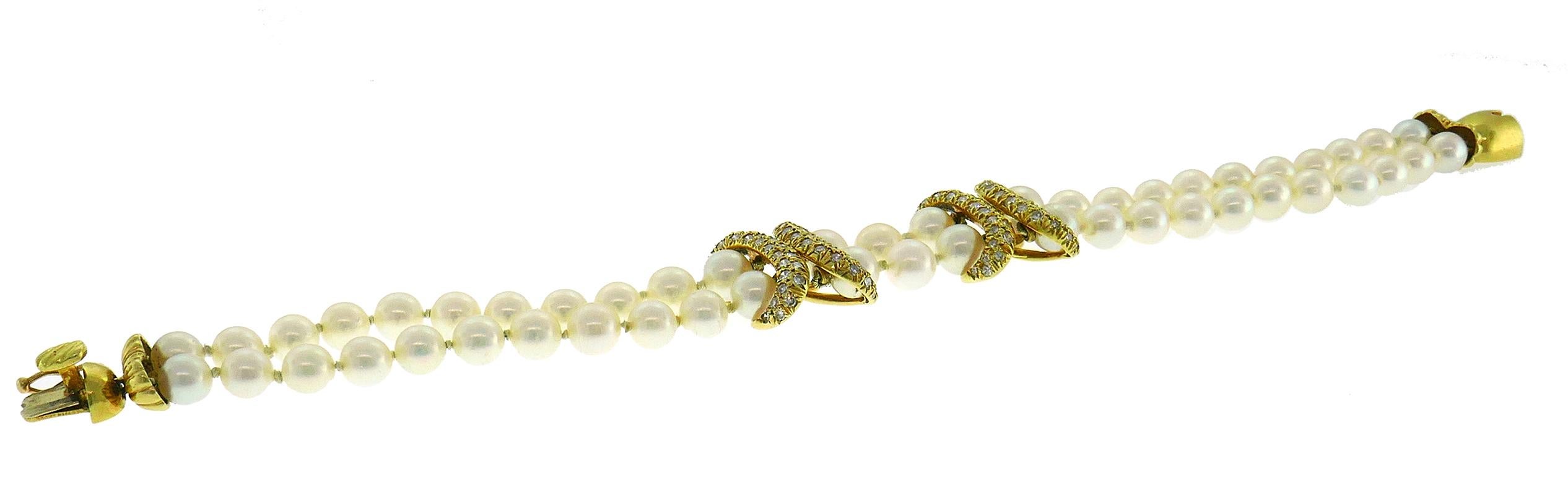 Women's Vintage La Triomphe Pearl 18k Yellow Gold Bracelet