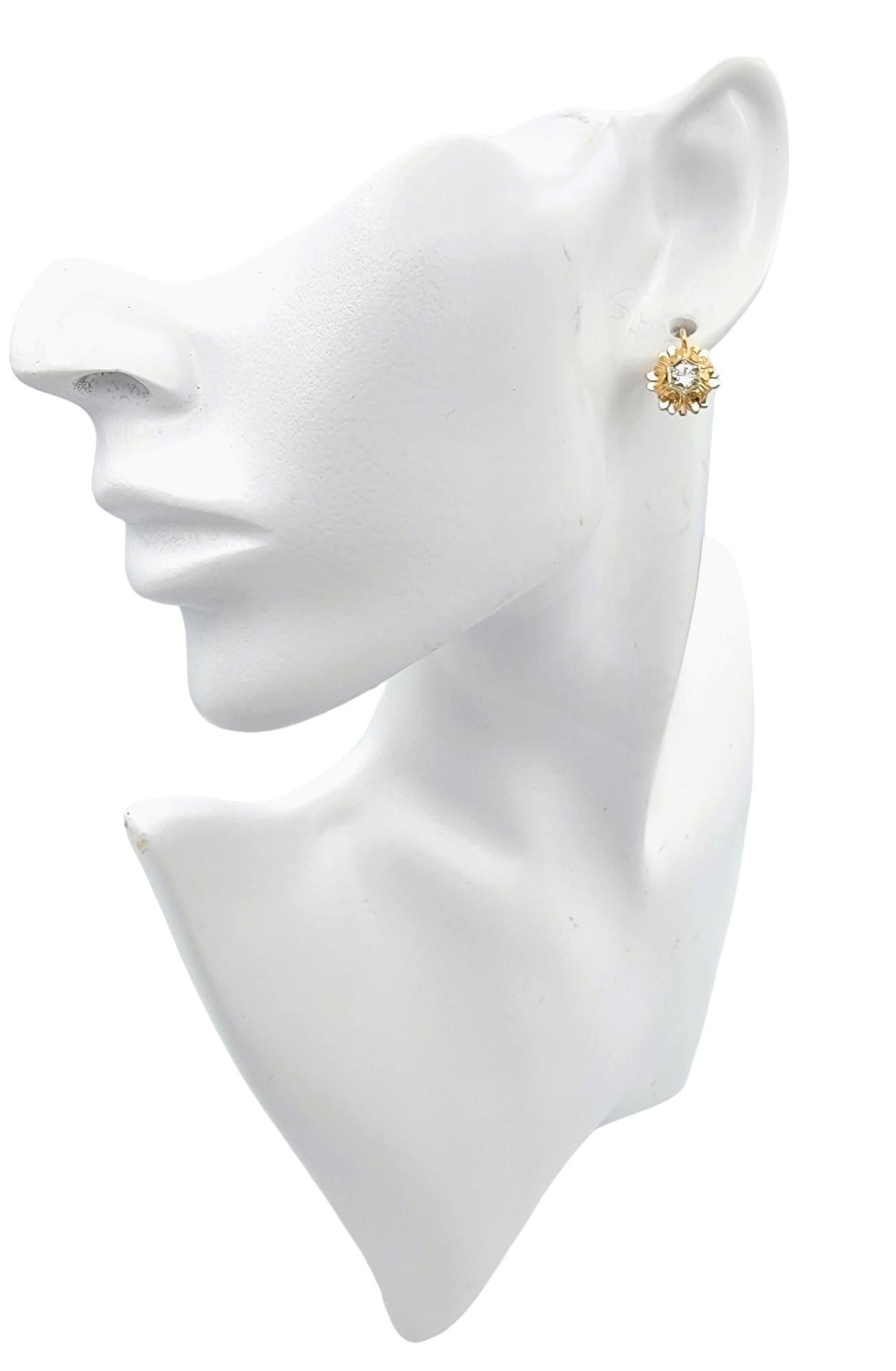 Vintage Lab Created Spinel Flower Motif Earrings Set in Multi-Tone 18 Karat Gold For Sale 4