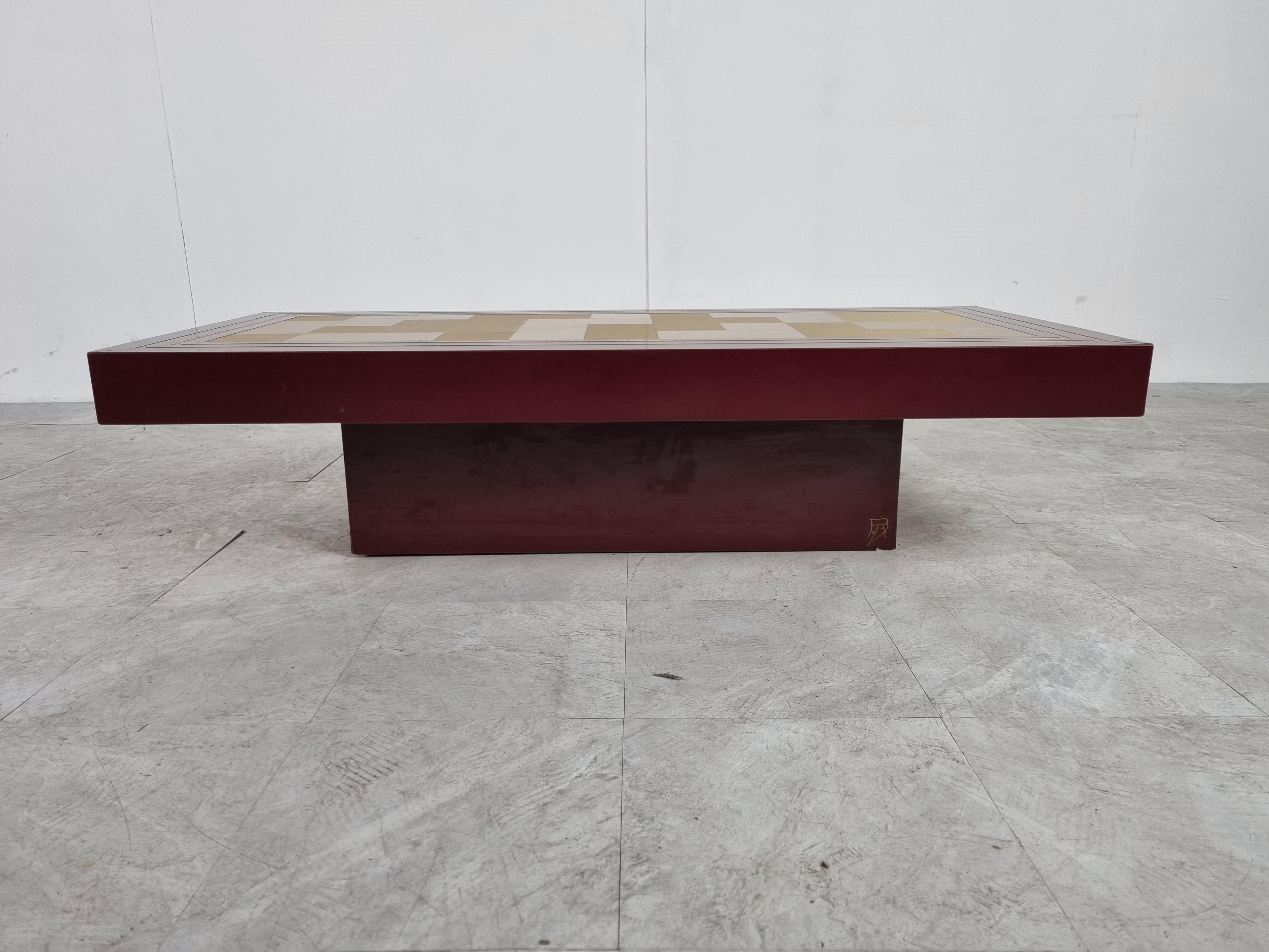 Vintage Lacquer and Brass Coffee Table, 1970s In Good Condition In HEVERLEE, BE