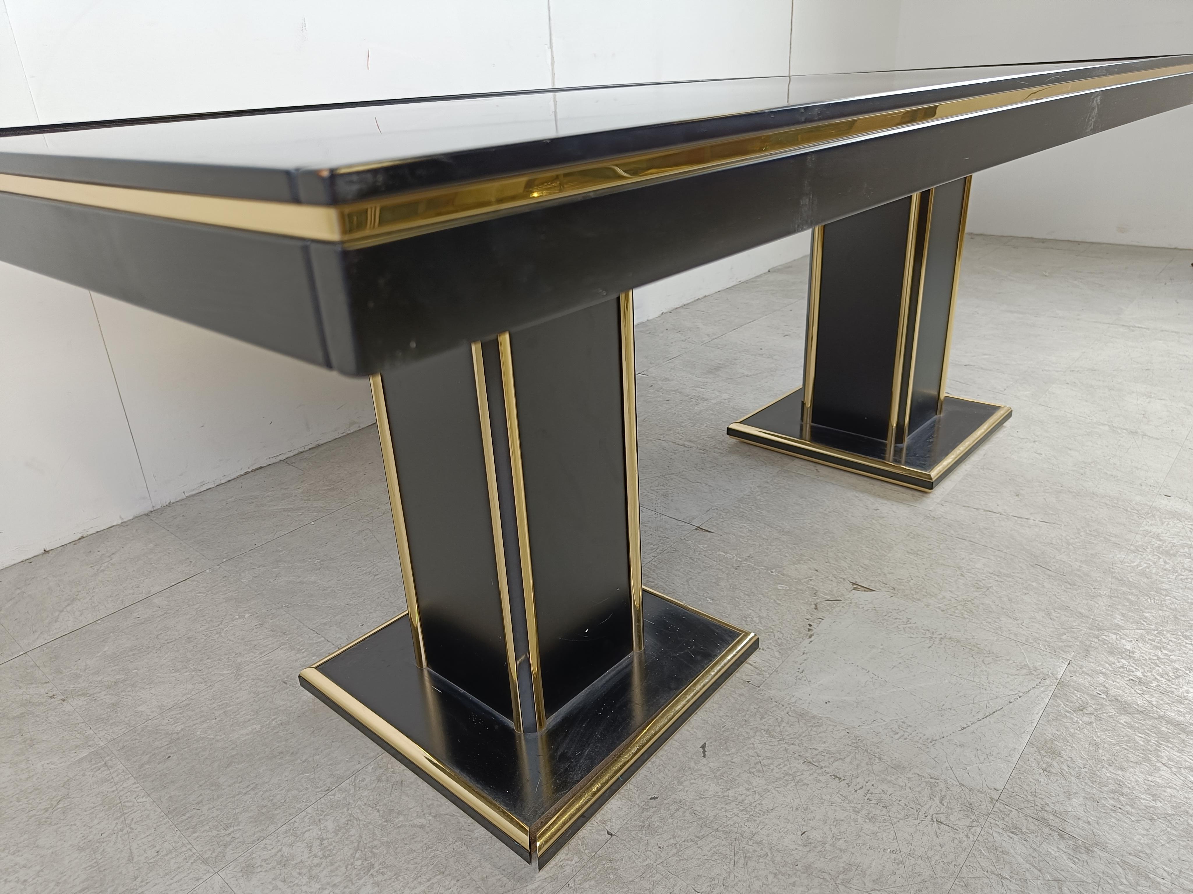 Vintage lacquer and brass dining table, 1970s For Sale 3