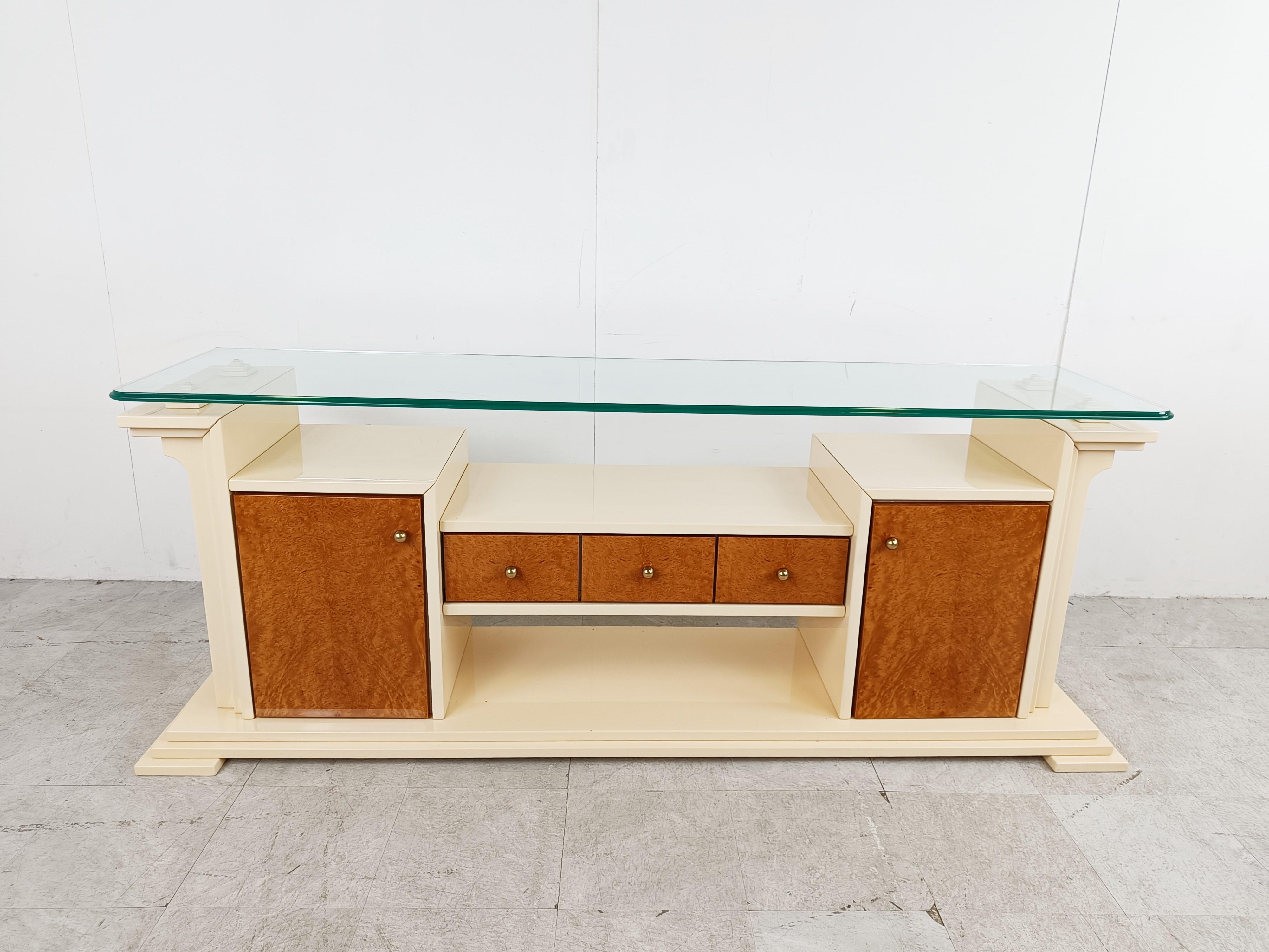 Hollywood Regency Vintage lacquer and burl wood credenza, 1980s For Sale