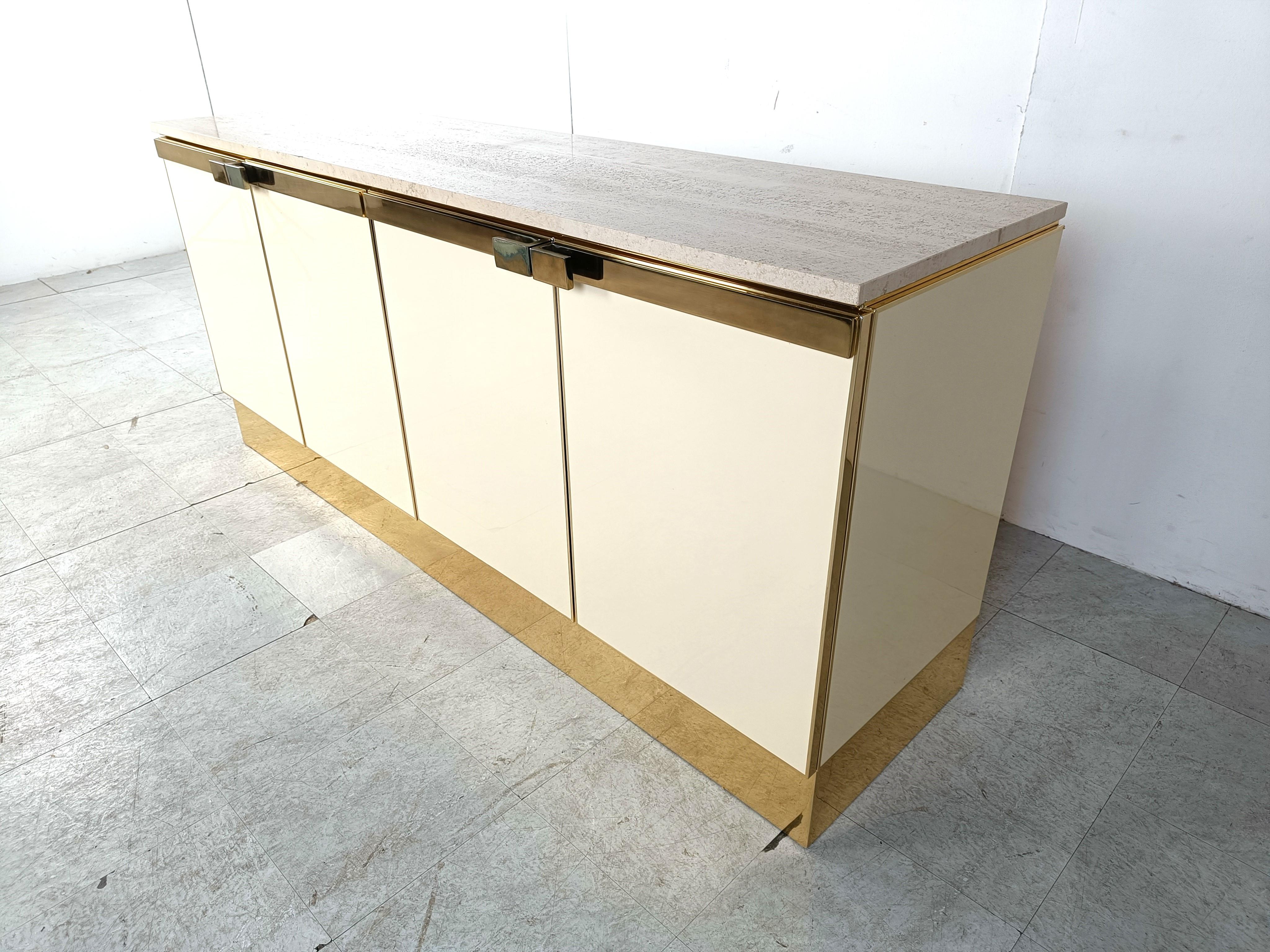 Hollywood Regency Vintage lacquered and brass credenza, 1980s For Sale
