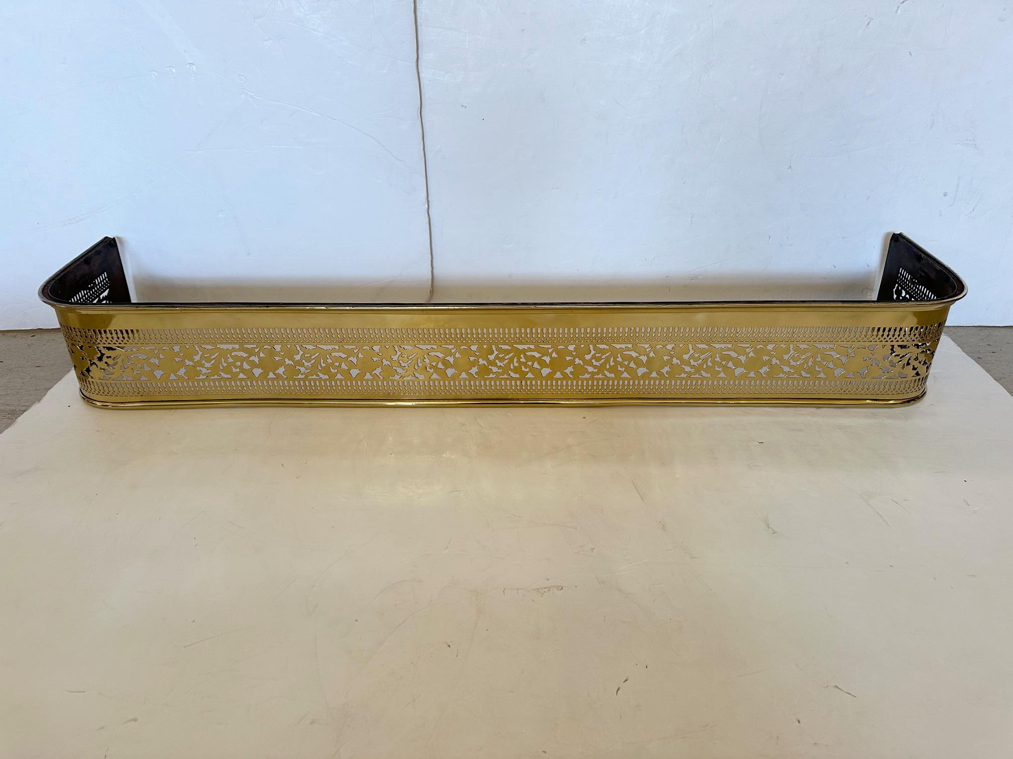 Vintage Lacquered Brass Pierced Fireplace Fender For Sale 1