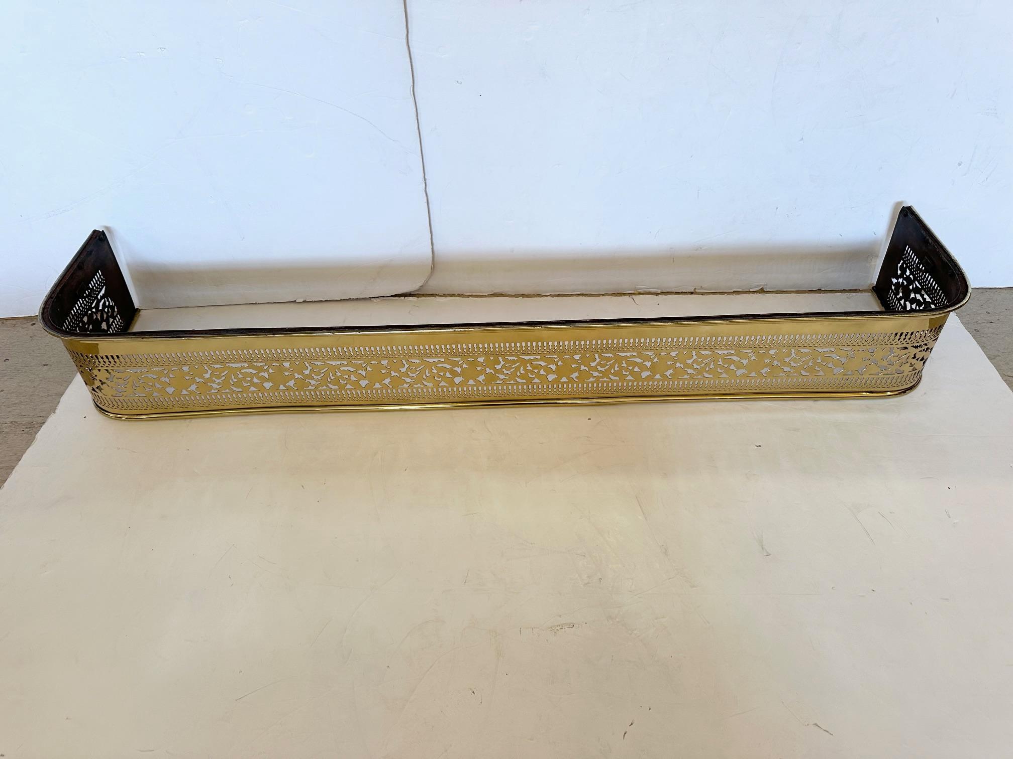 Vintage Lacquered Brass Pierced Fireplace Fender For Sale 2