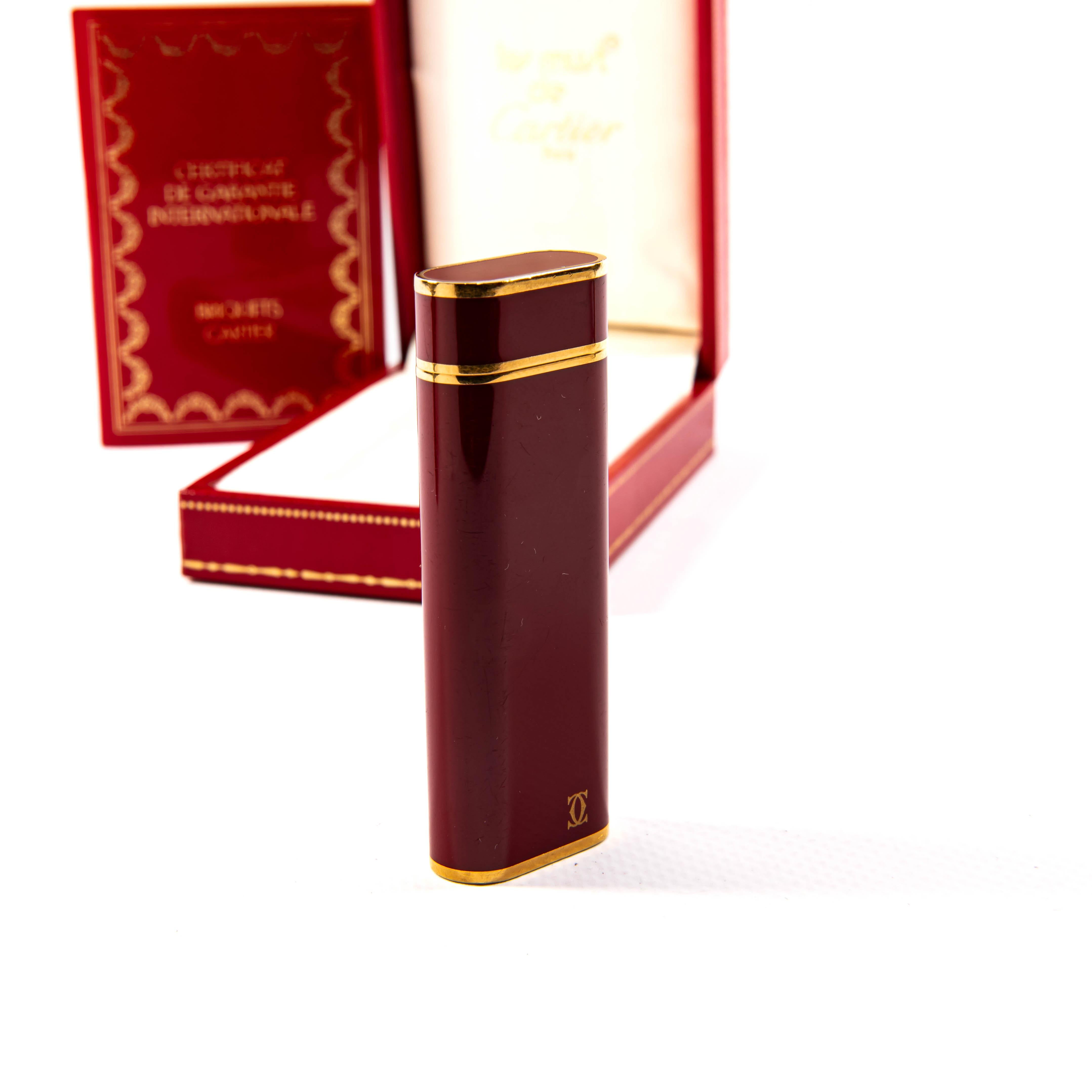 Vintage Lacquered CARTIER Les Must Lighter Bordeaux Lacquered in Box 1970s 2