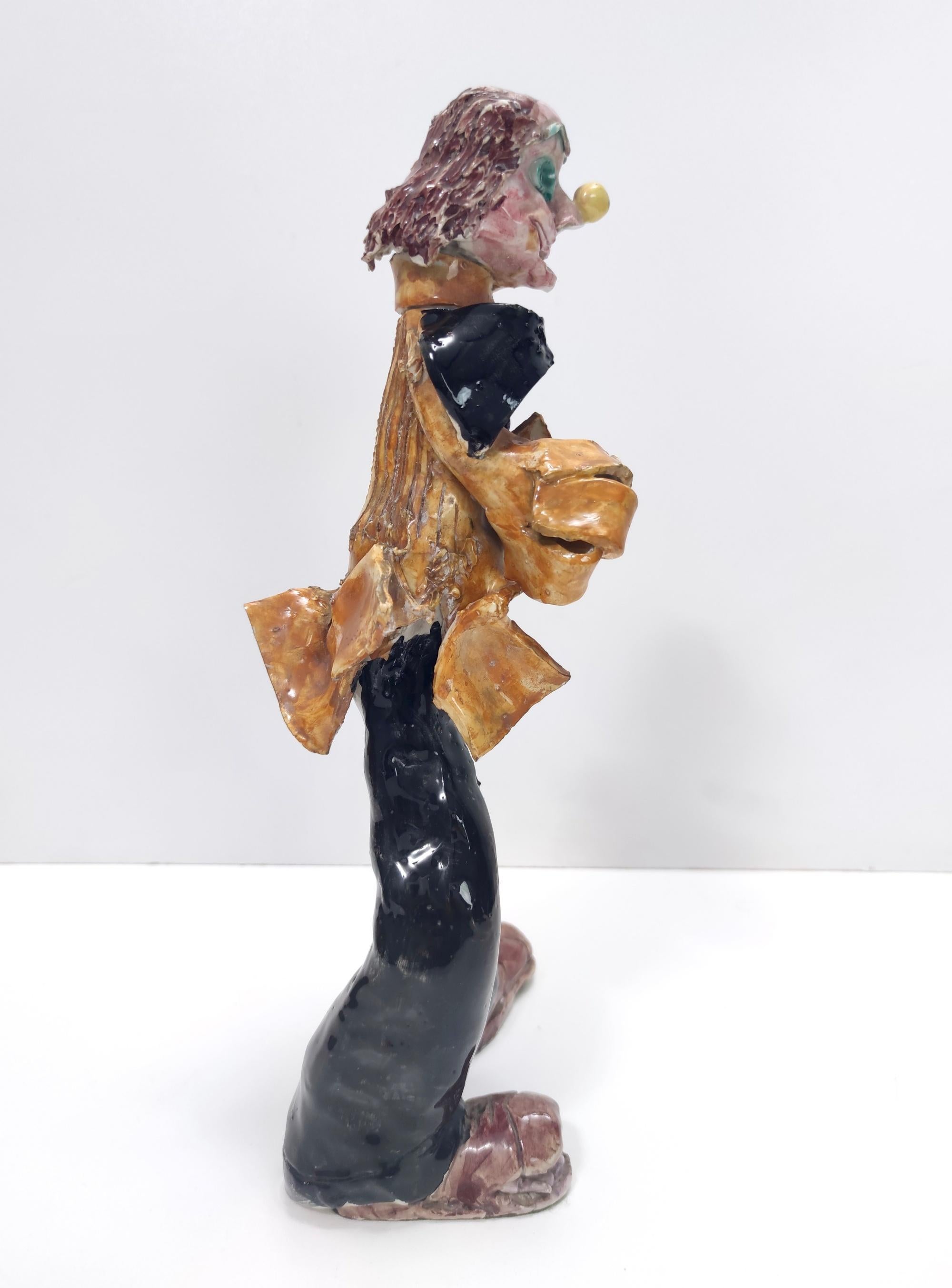 Milieu du XXe siècle Vieille figurine décorative de clown en céramique laquée, Italie en vente