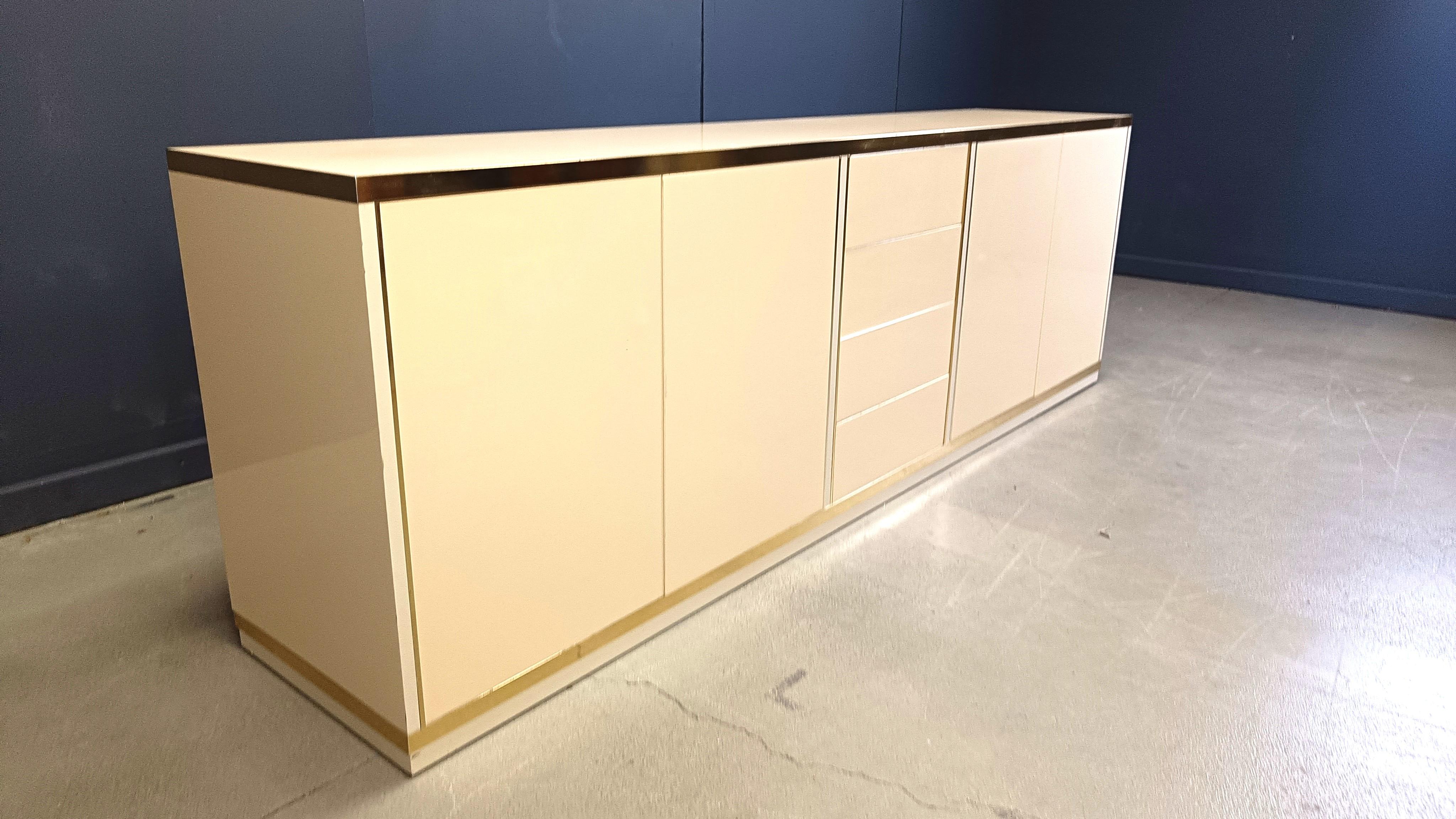 Late 20th Century Vintage lacquered credenza, 1980s For Sale