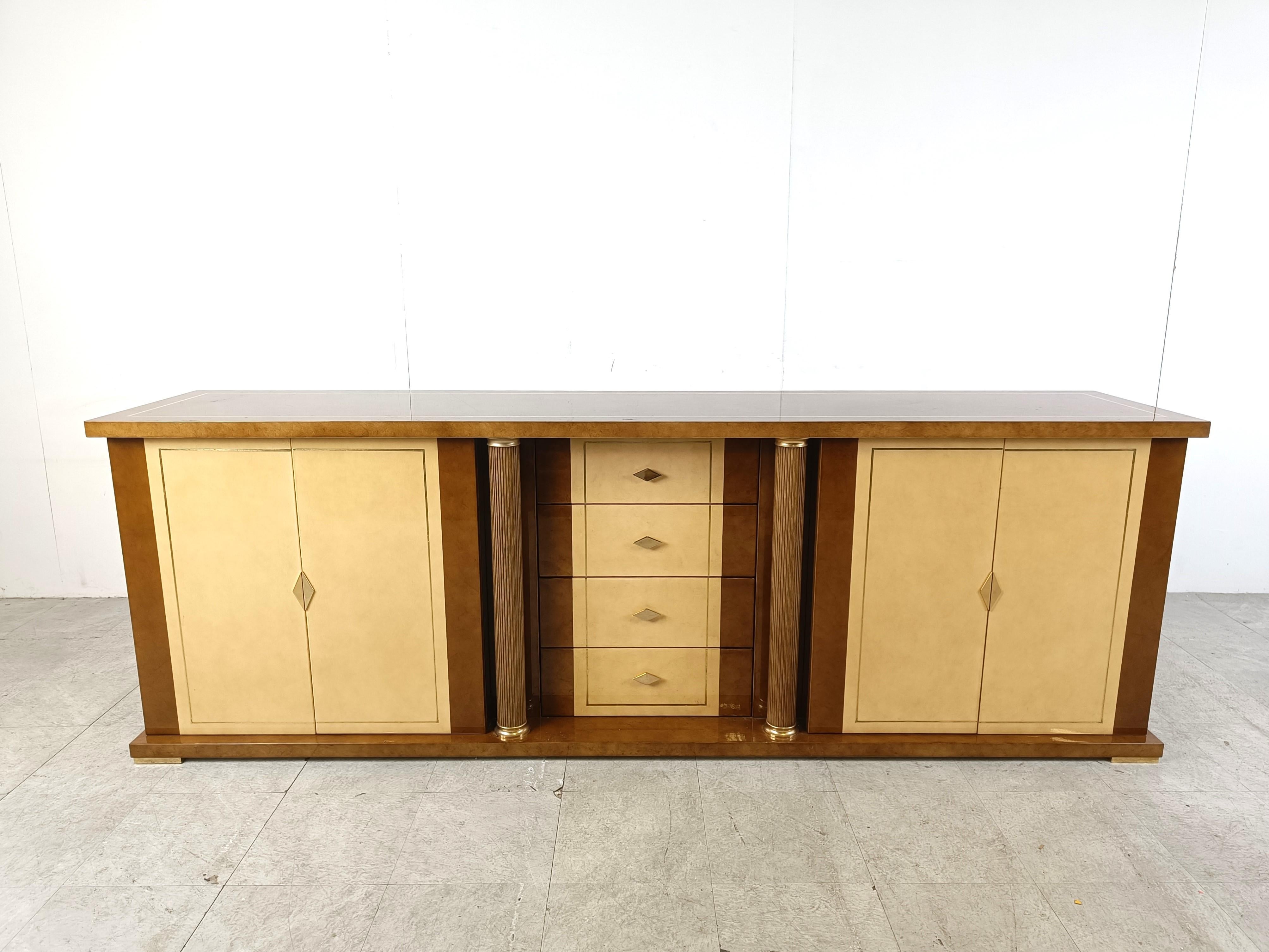 Vintage lacquered goatskin credenza, 1970s In Good Condition For Sale In HEVERLEE, BE