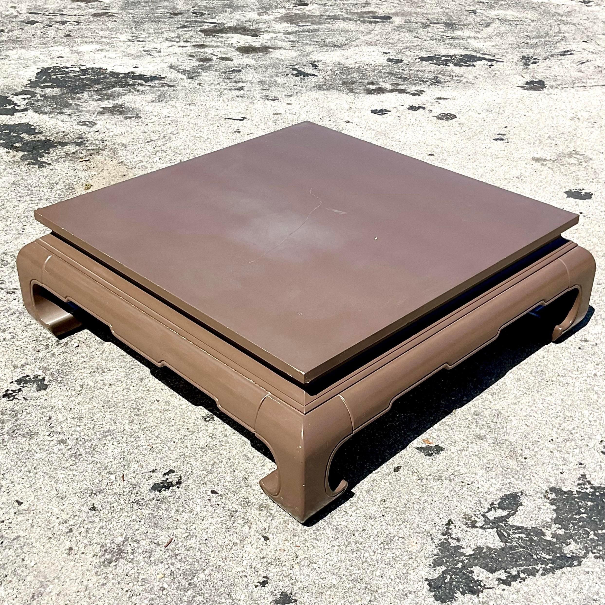 Vintage Lacquered Ming Coffee Table In Good Condition For Sale In west palm beach, FL