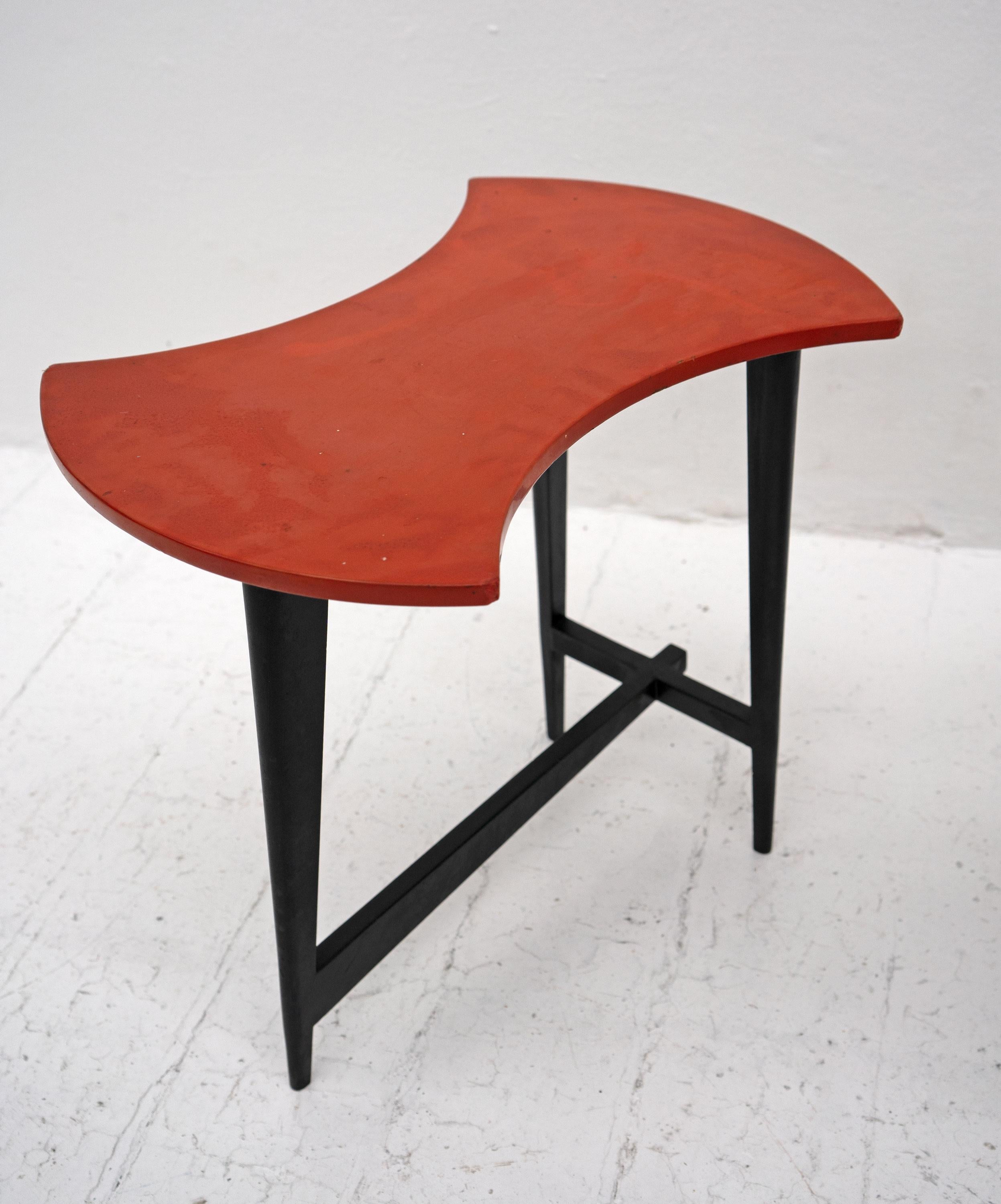 Vintage Lacquered Stools / Side-Tables by Thanh Ley (1919-2003) For Sale 1