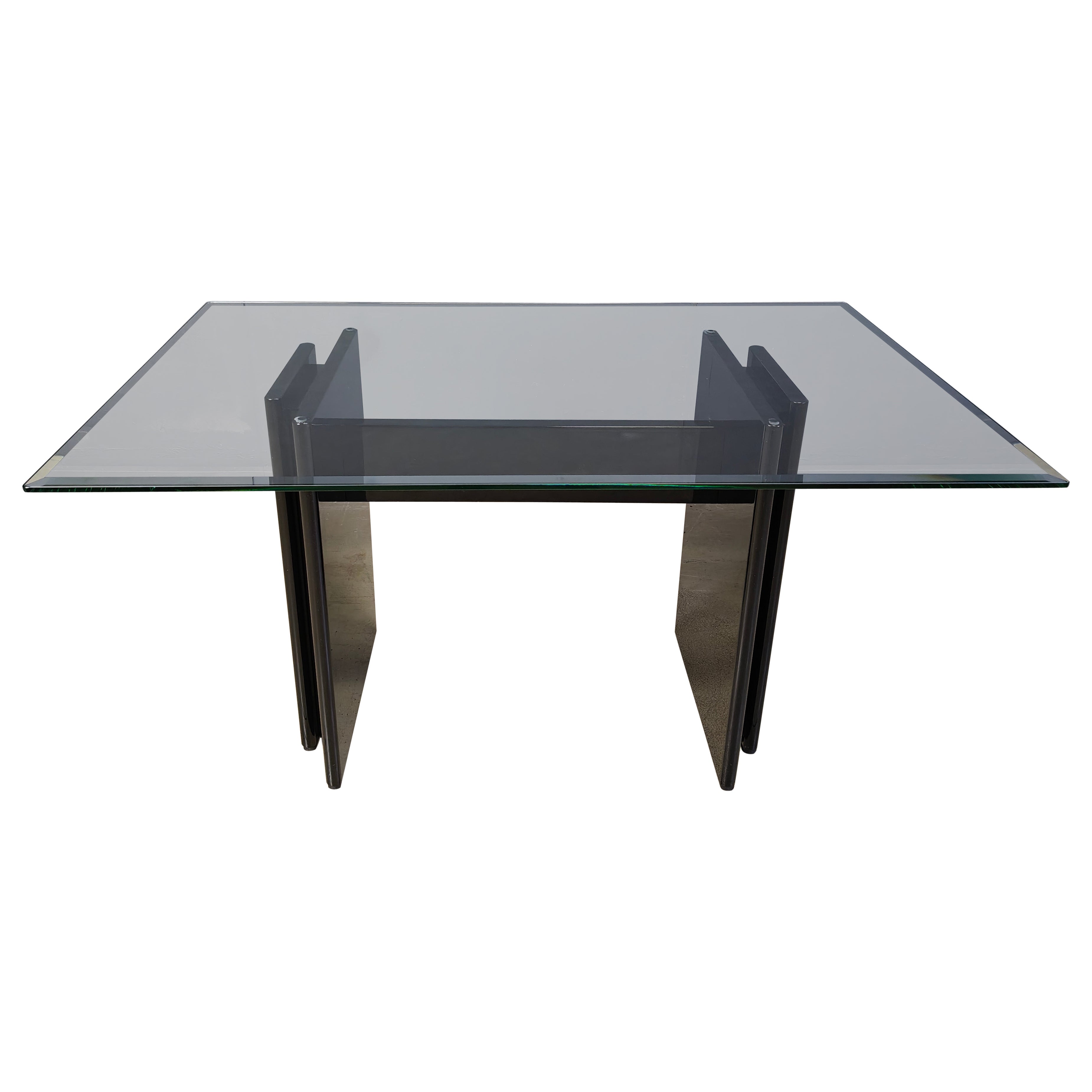 Mesa de comedor vintage de madera lacada y cristal, años 70