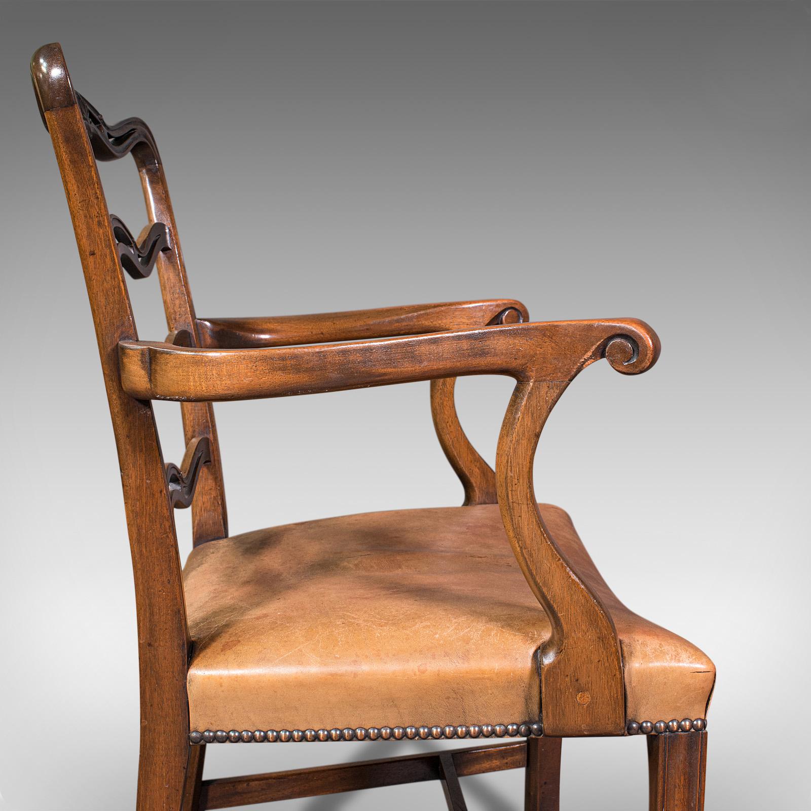 Chaise d'étude vintage à dossier en échelle, irlandaise, cuir, assise arquée, sculpteur, Art Déco en vente 5