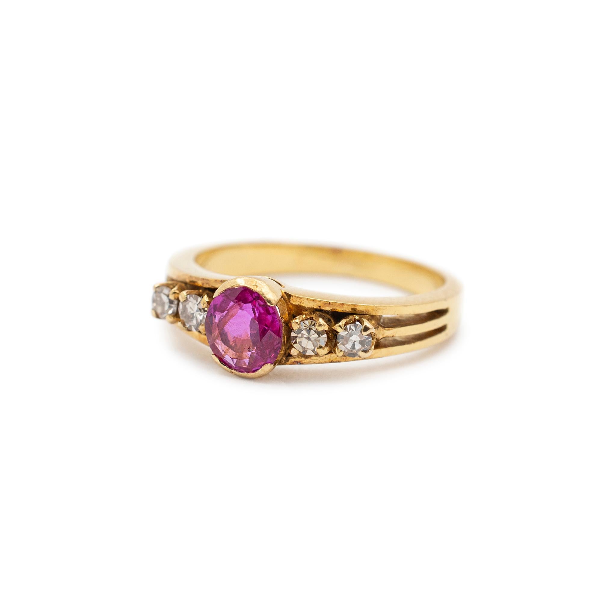Women's Vintage Ladies 18K Yellow Gold Pink Sapphire Diamond Cocktail Ring For Sale