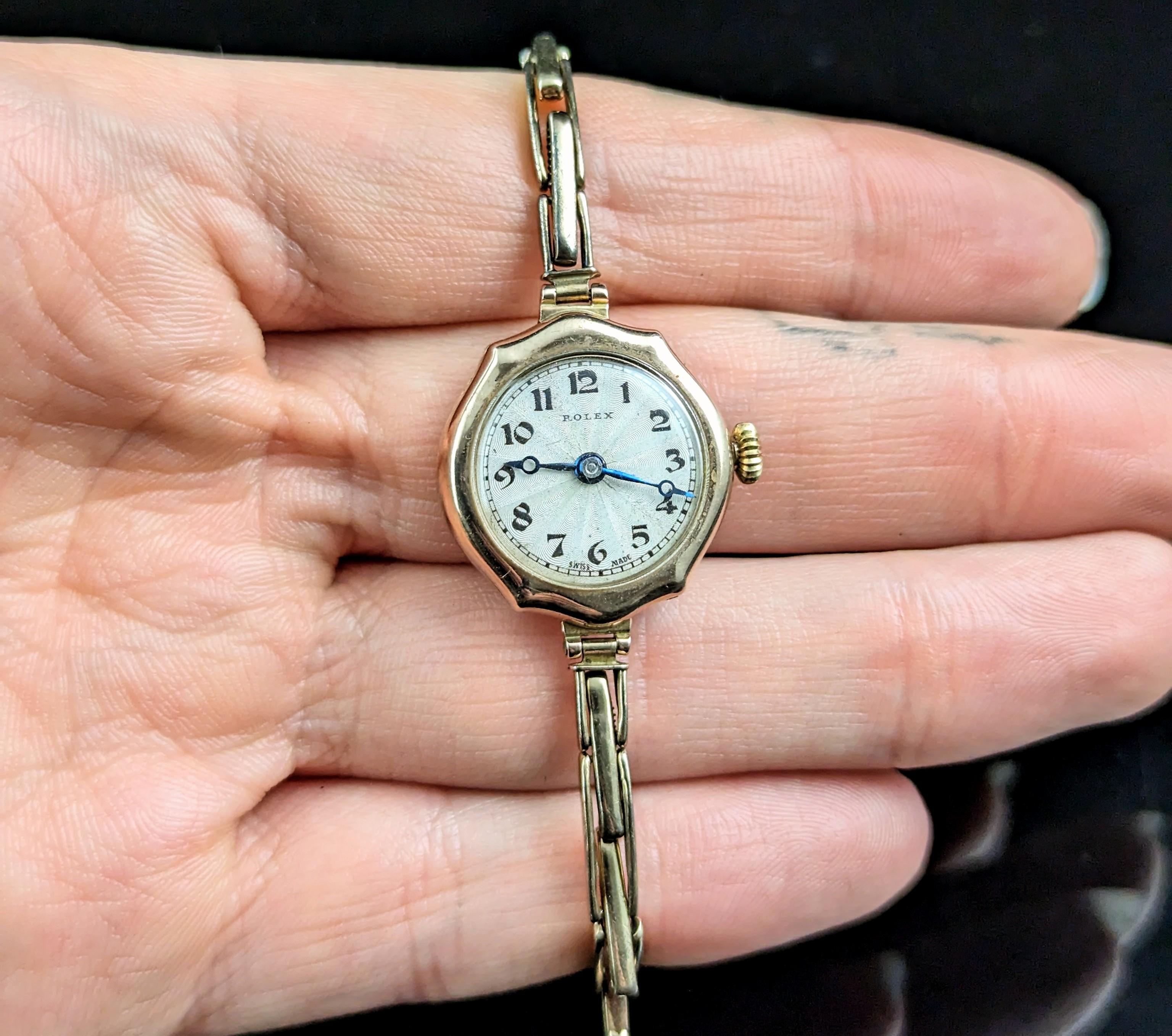 Vintage Ladies 9k gold Rolex wristwatch, Art Deco  1