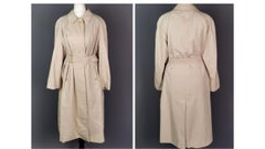Vintage Ladies Burberry Prorsum trench coat, classic