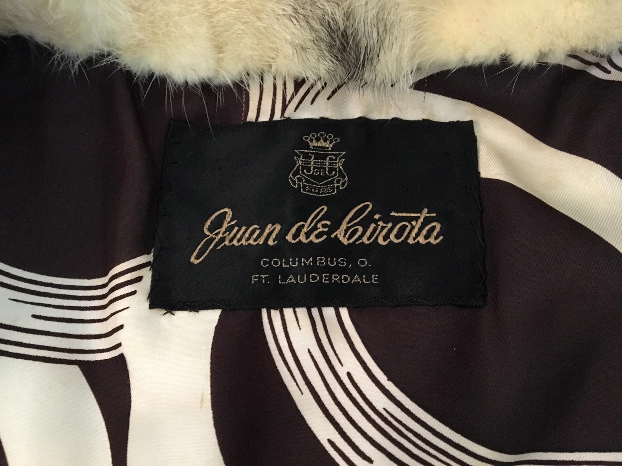 Vintage Ladies Fur Coat by Juan de Cirota 5