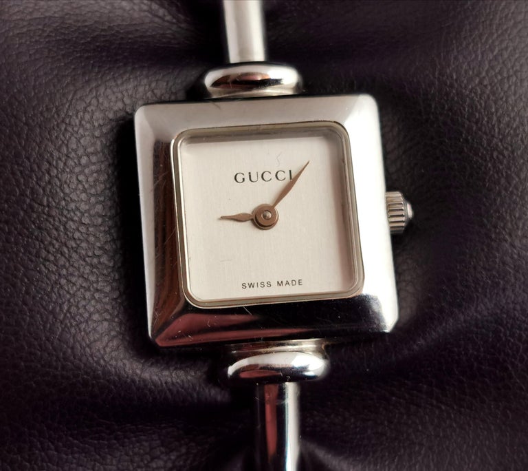Vintage Ladies Gucci Wristwatch, Boxed, 1900 L, Stainless Steel at 1stDibs  | gucci 1900 l, gucci 1900l, gucci watch 1900l