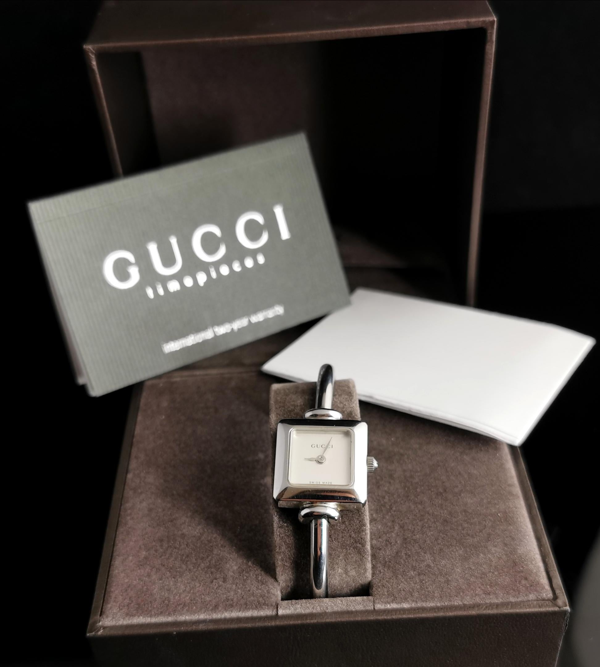 Vintage Ladies Gucci Wristwatch, Boxed, 1900 L, Stainless Steel 1