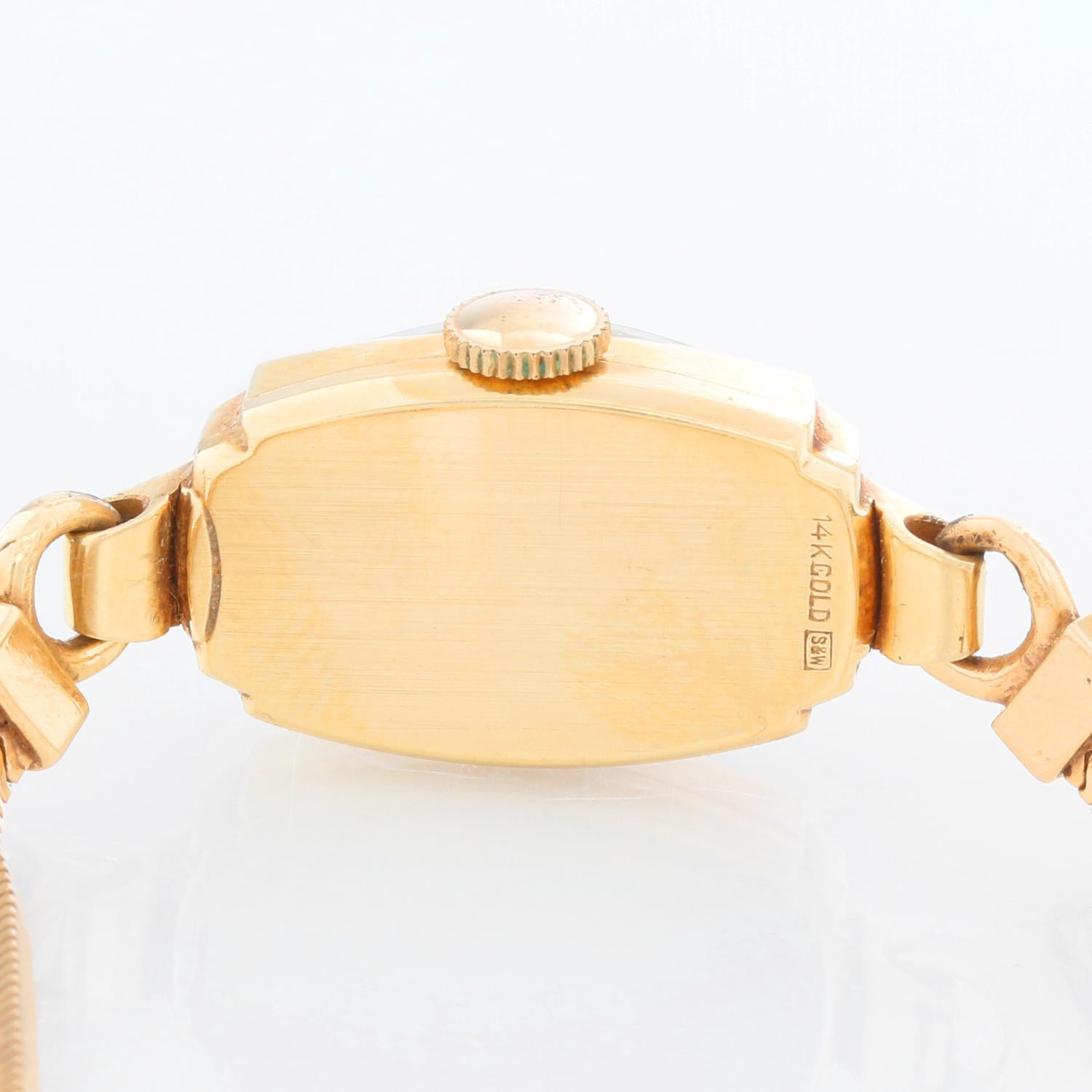 women's gold vintage watch