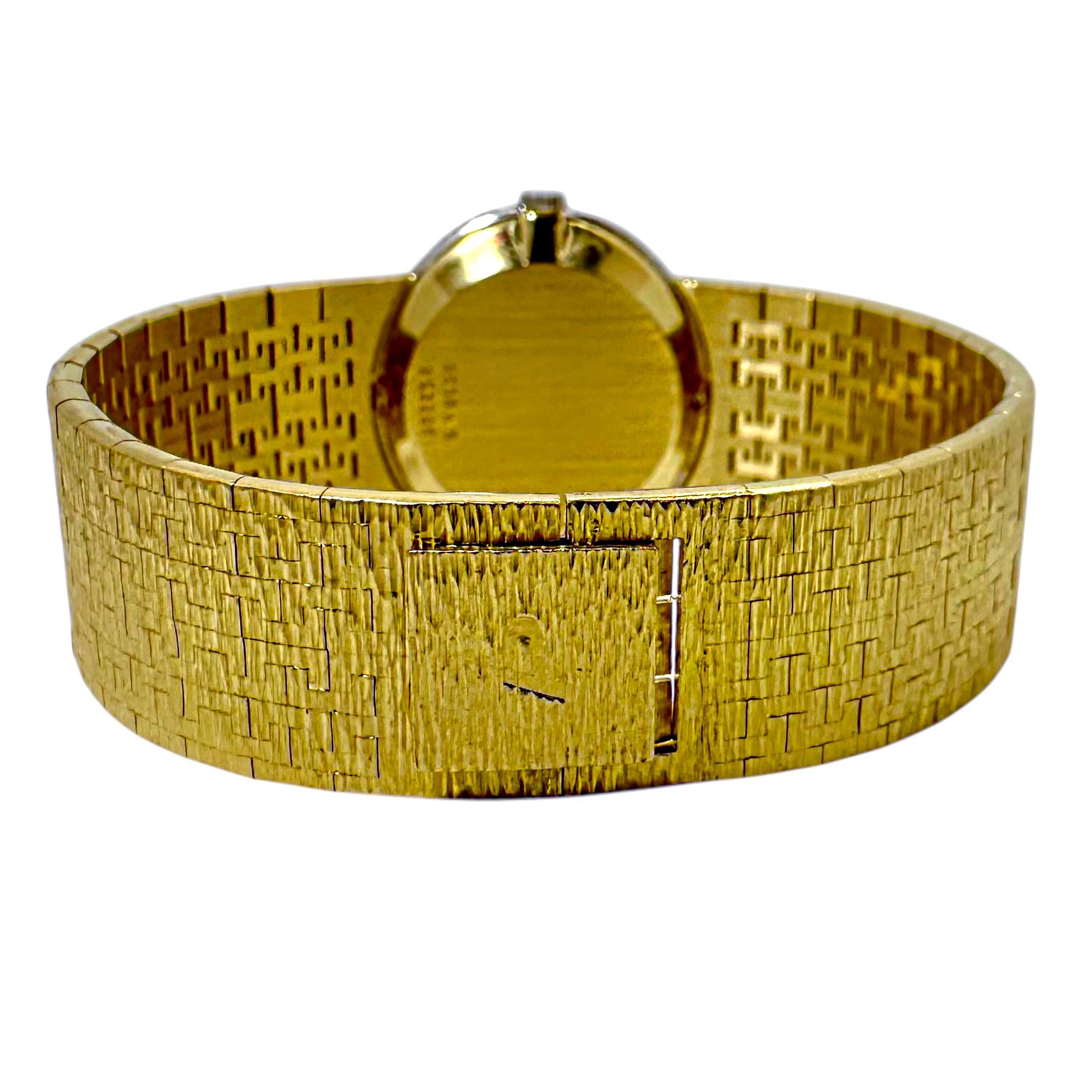 Brilliant Cut Vintage Ladies Piaget Wristwatch Oval Lapis Lazuli & Diamond Dial in Yellow Gold For Sale