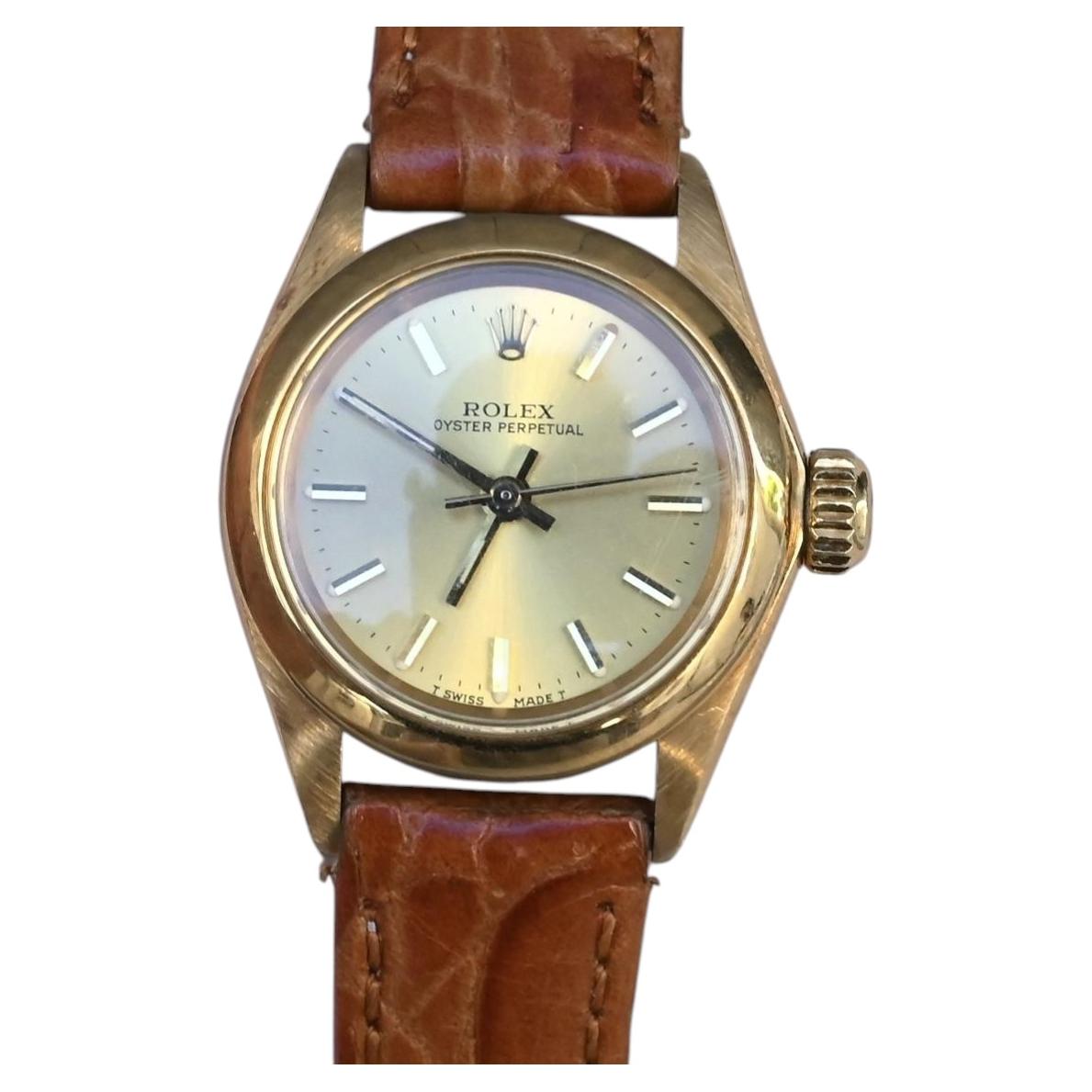 Vintage Ladies Rolex Oyster Perpetual 26mm 18k Yellow Gold Ref. 6718 For Sale