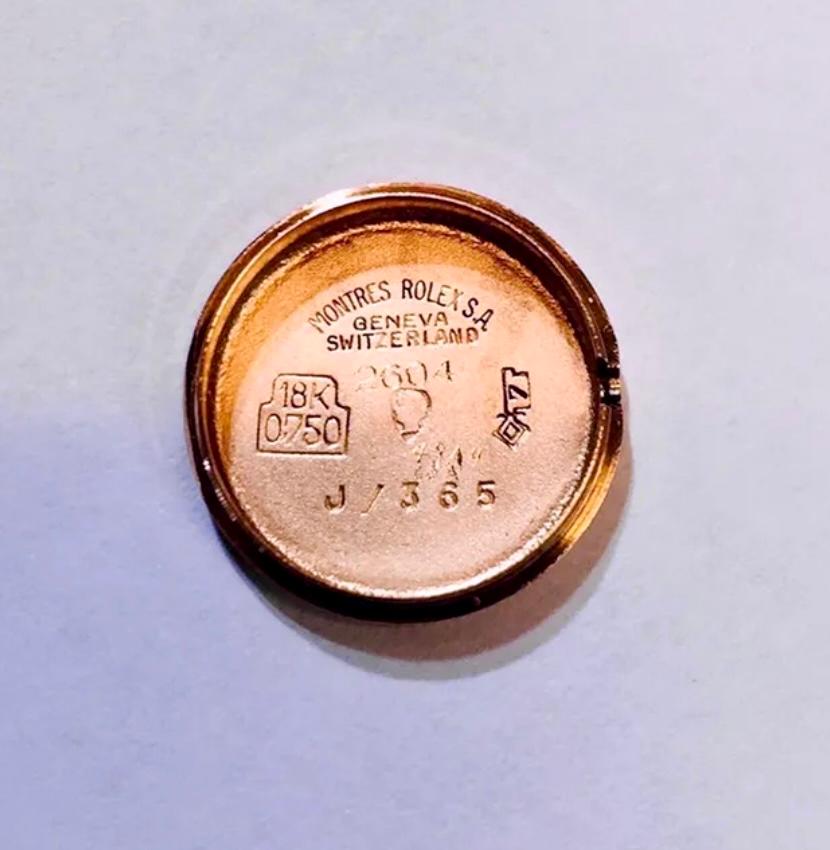 Rolex Precision 18K Réf. #2604 cadran champagne des années 1950 pour femmes, Cal. n° 1400 en vente 3